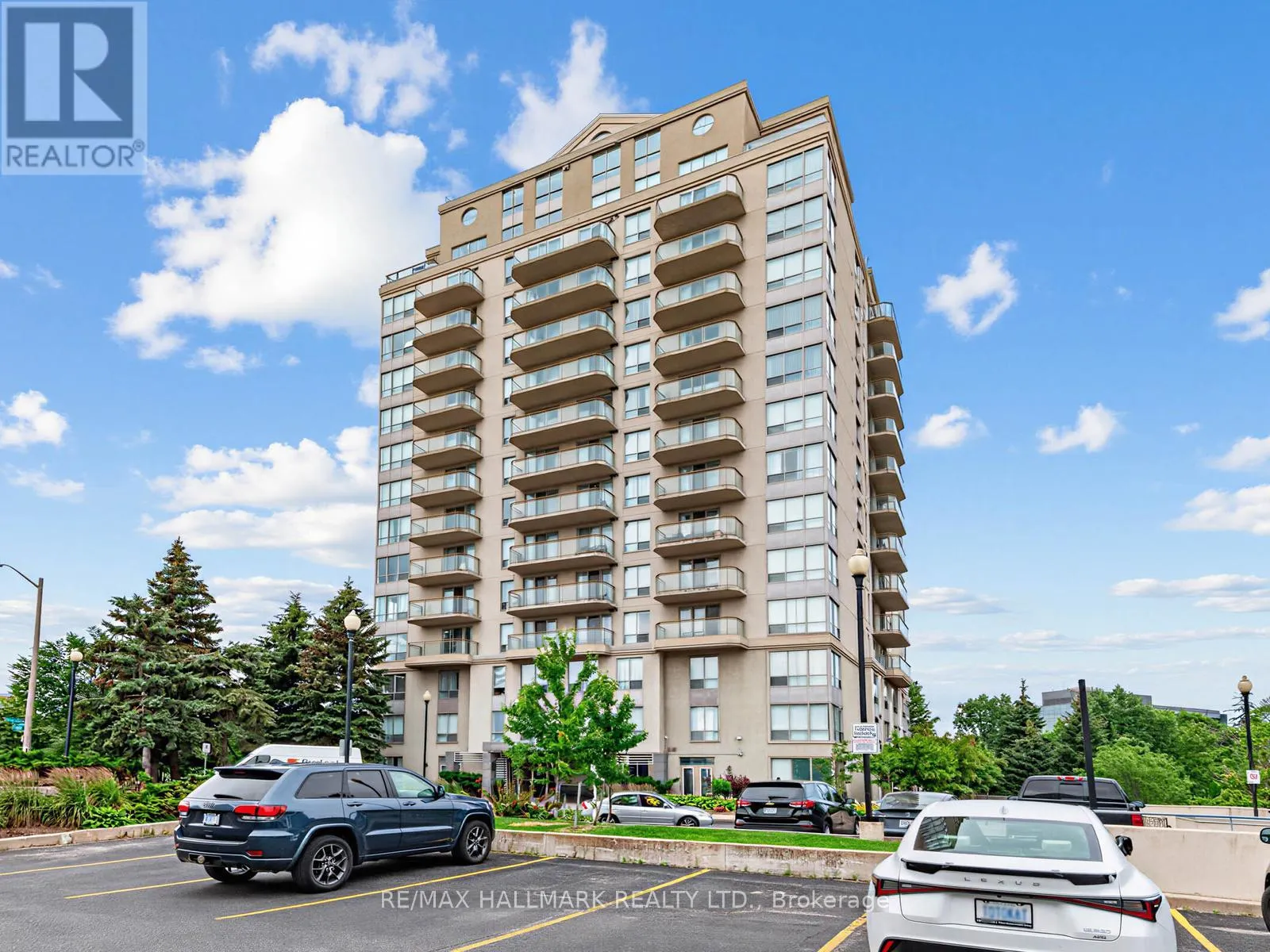 1102 - 399 SOUTH PARK ROAD