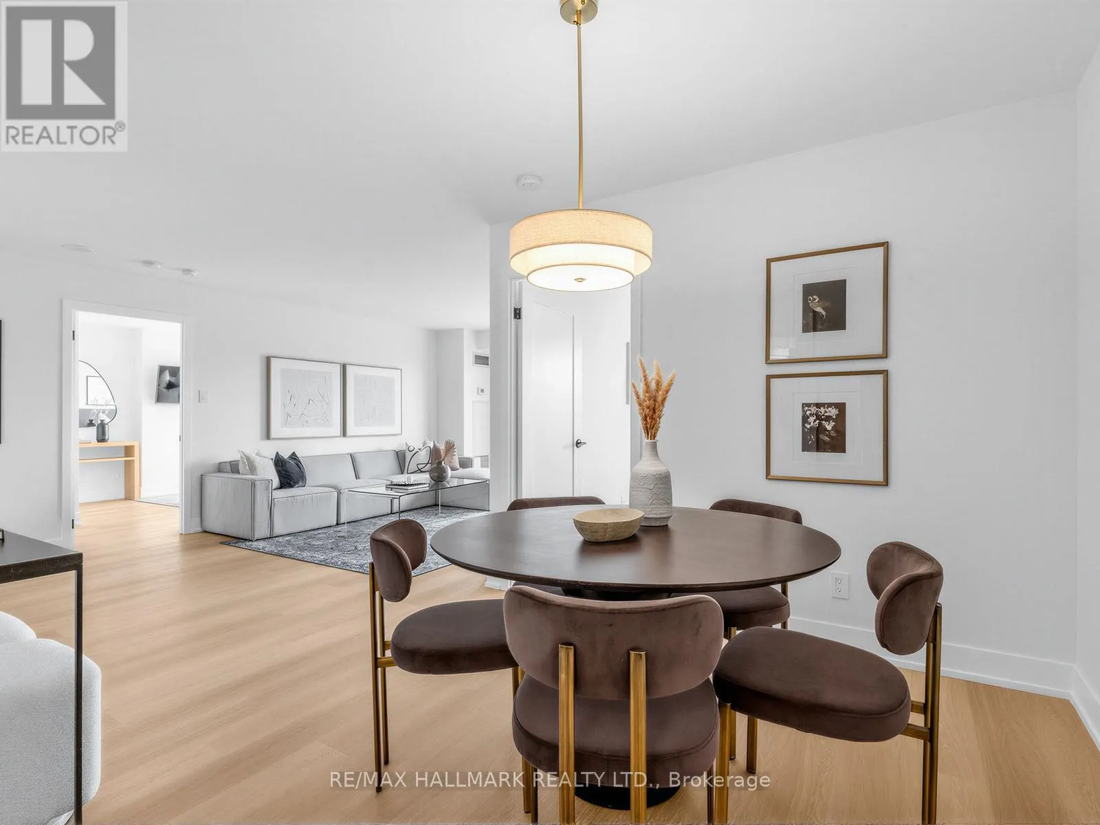 1102 - 399 SOUTH PARK ROAD