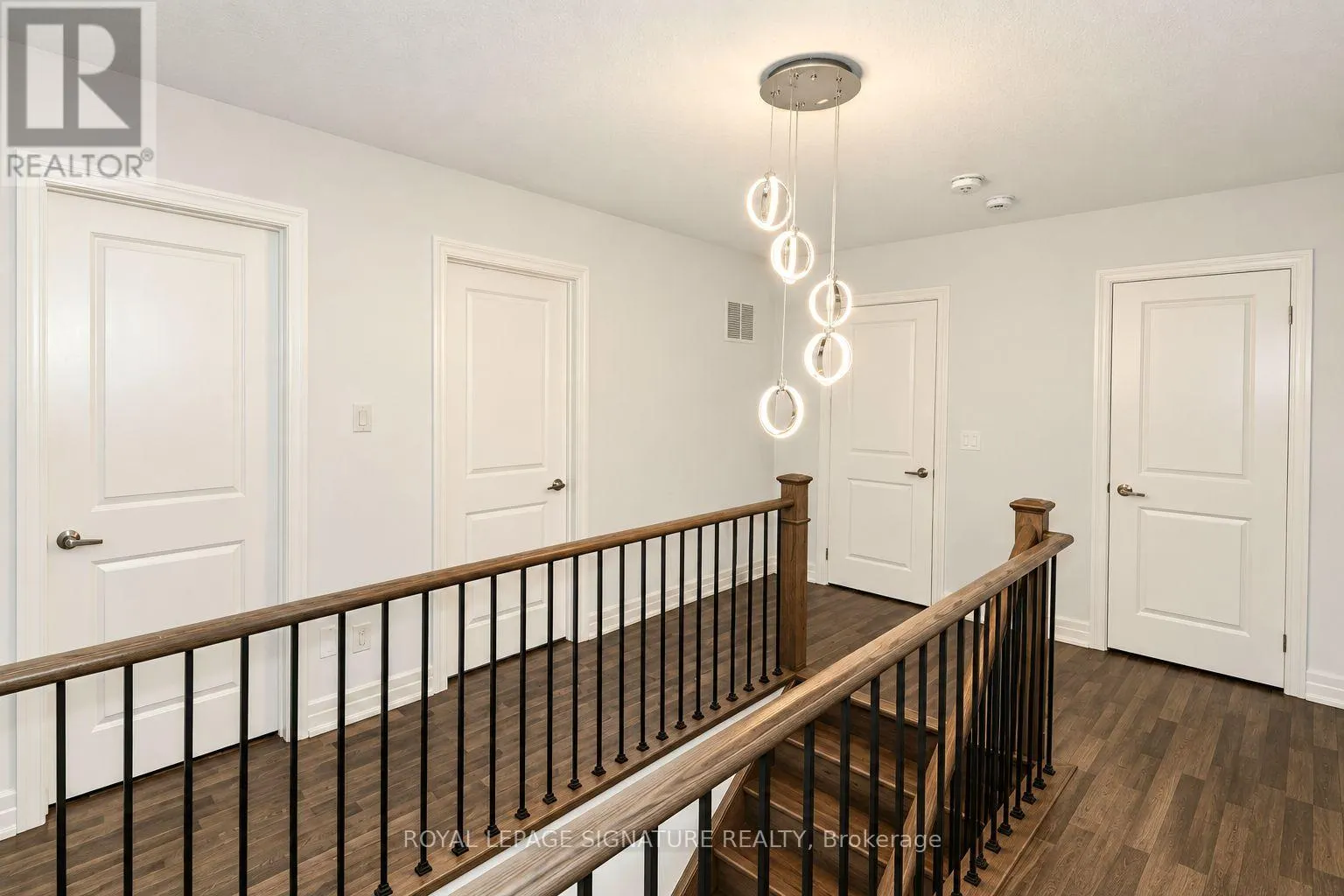 165 WAGNER CRESCENT