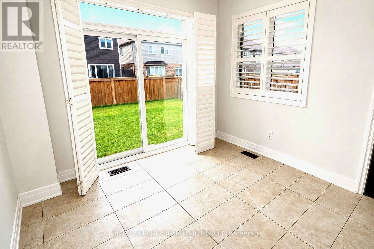 165 WAGNER CRESCENT