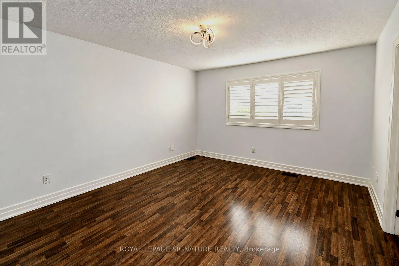 165 WAGNER CRESCENT