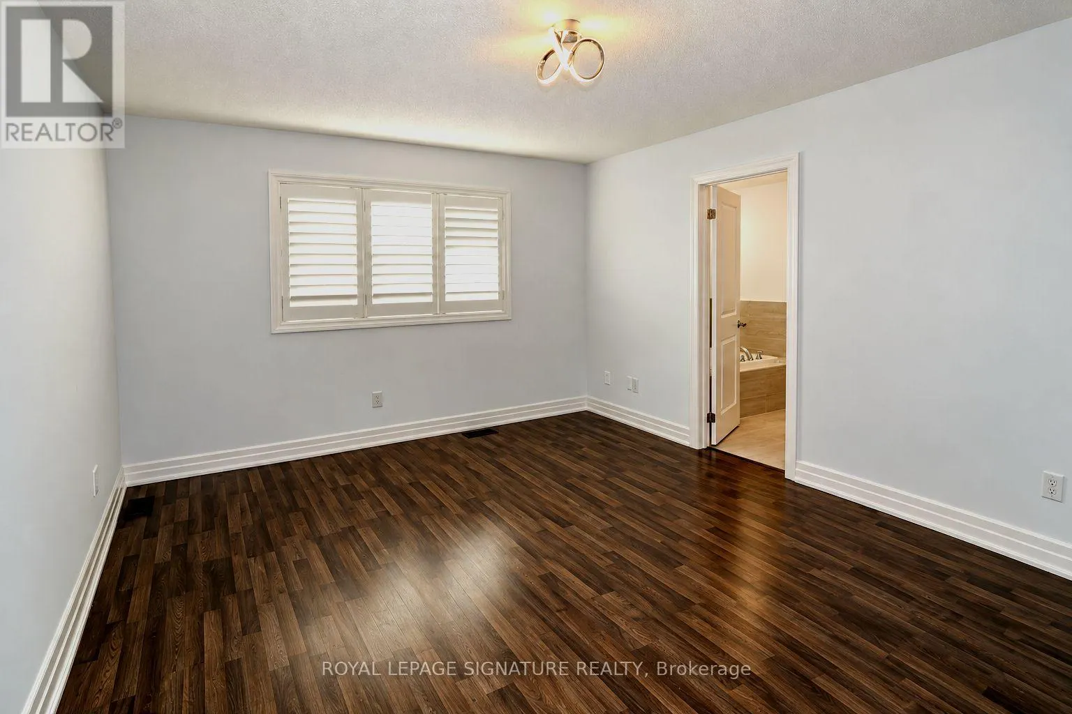 165 WAGNER CRESCENT