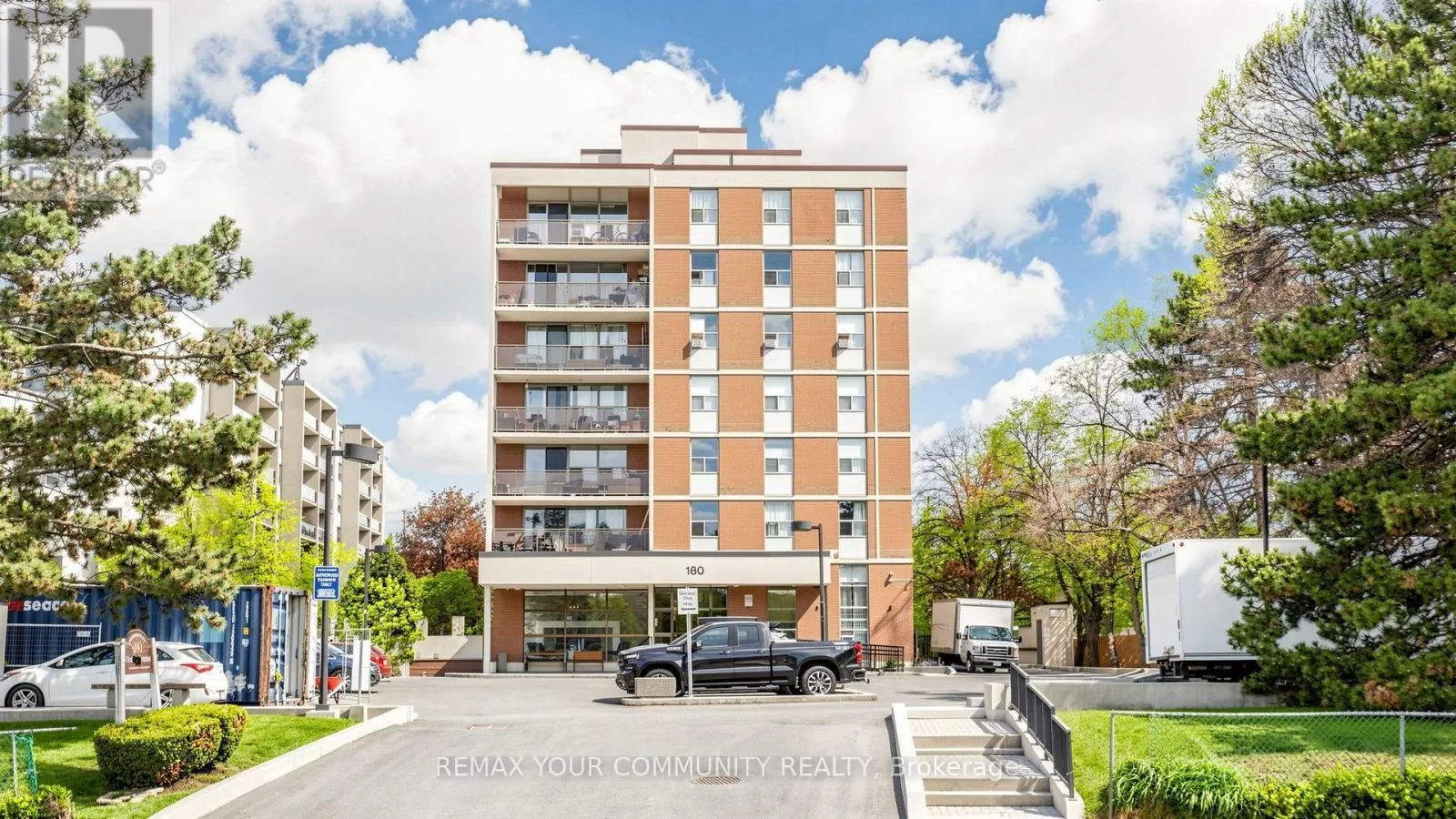 707 - 180 DUDLEY AVENUE