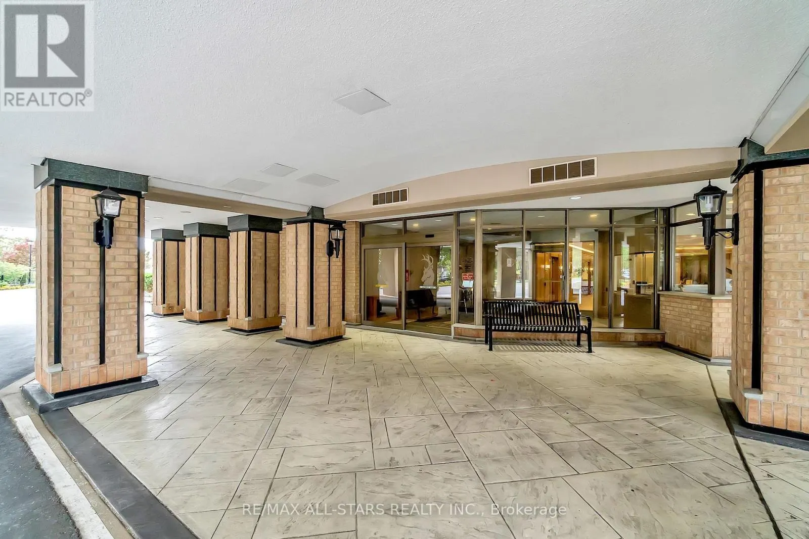 1102 - 610 BULLOCK DRIVE