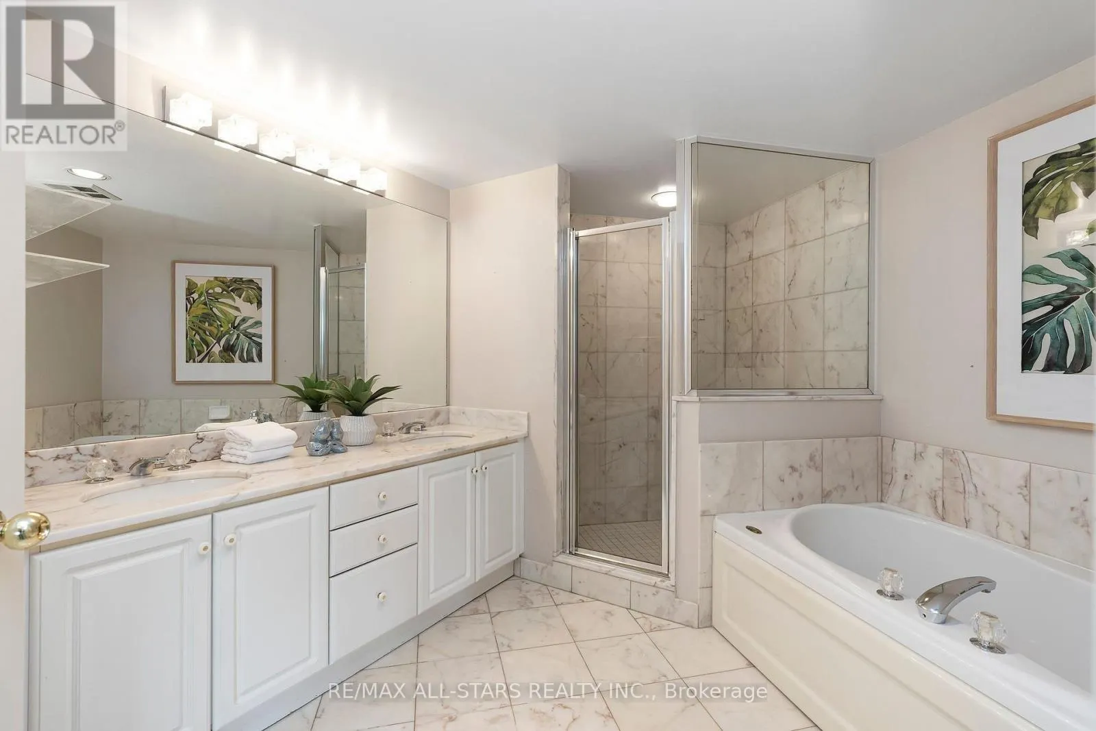 1102 - 610 BULLOCK DRIVE