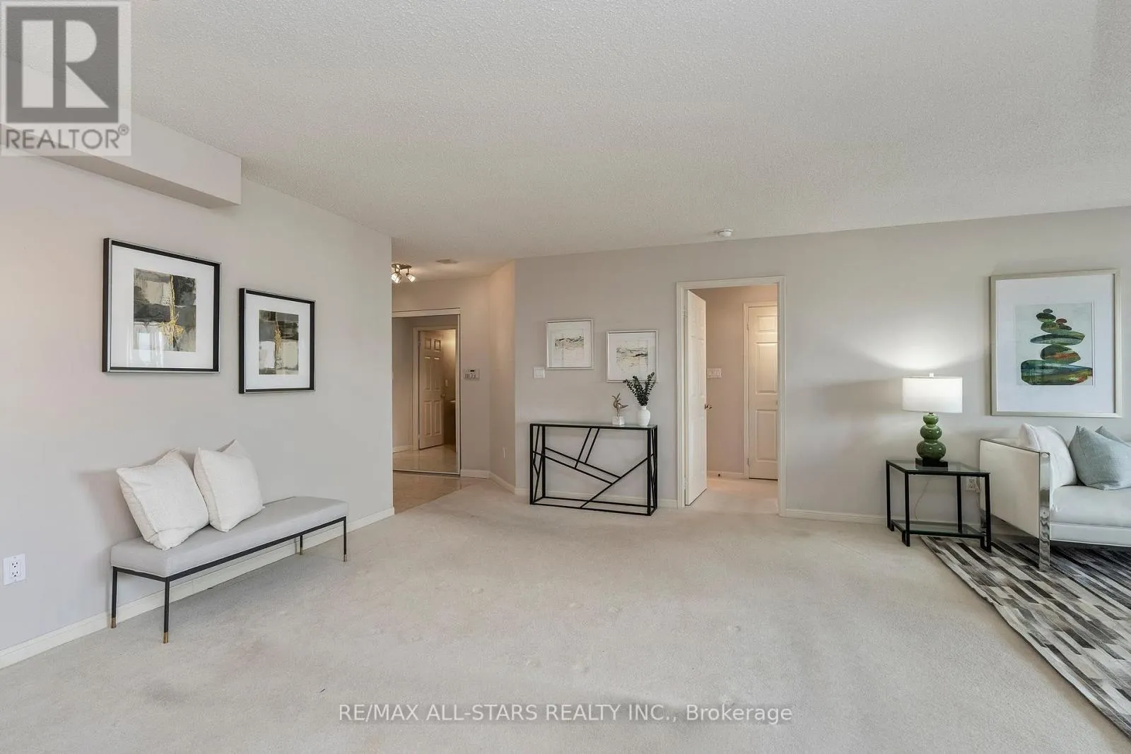 1102 - 610 BULLOCK DRIVE