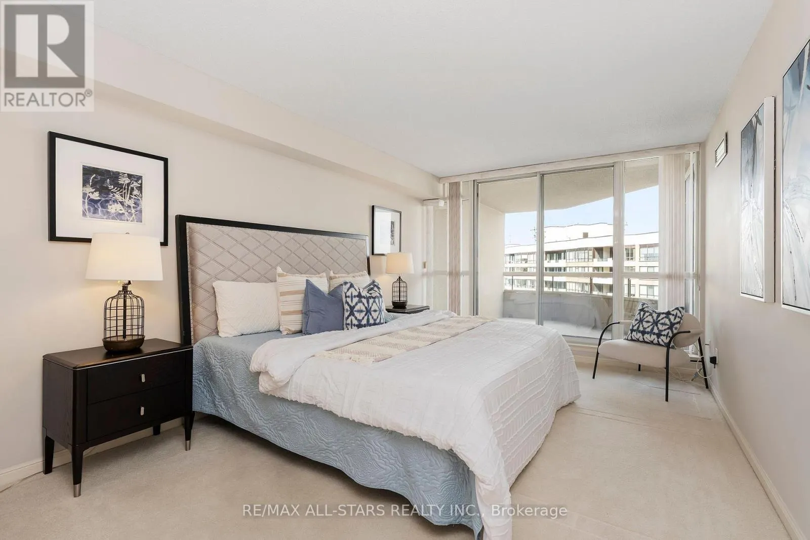 1102 - 610 BULLOCK DRIVE