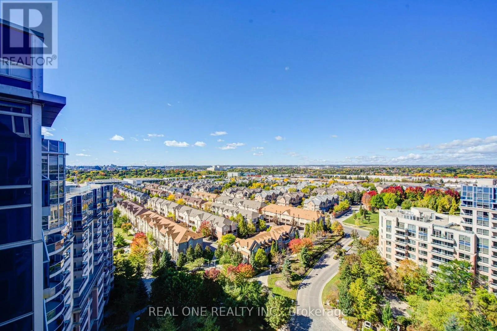 PH55 - 23 COX BOULEVARD