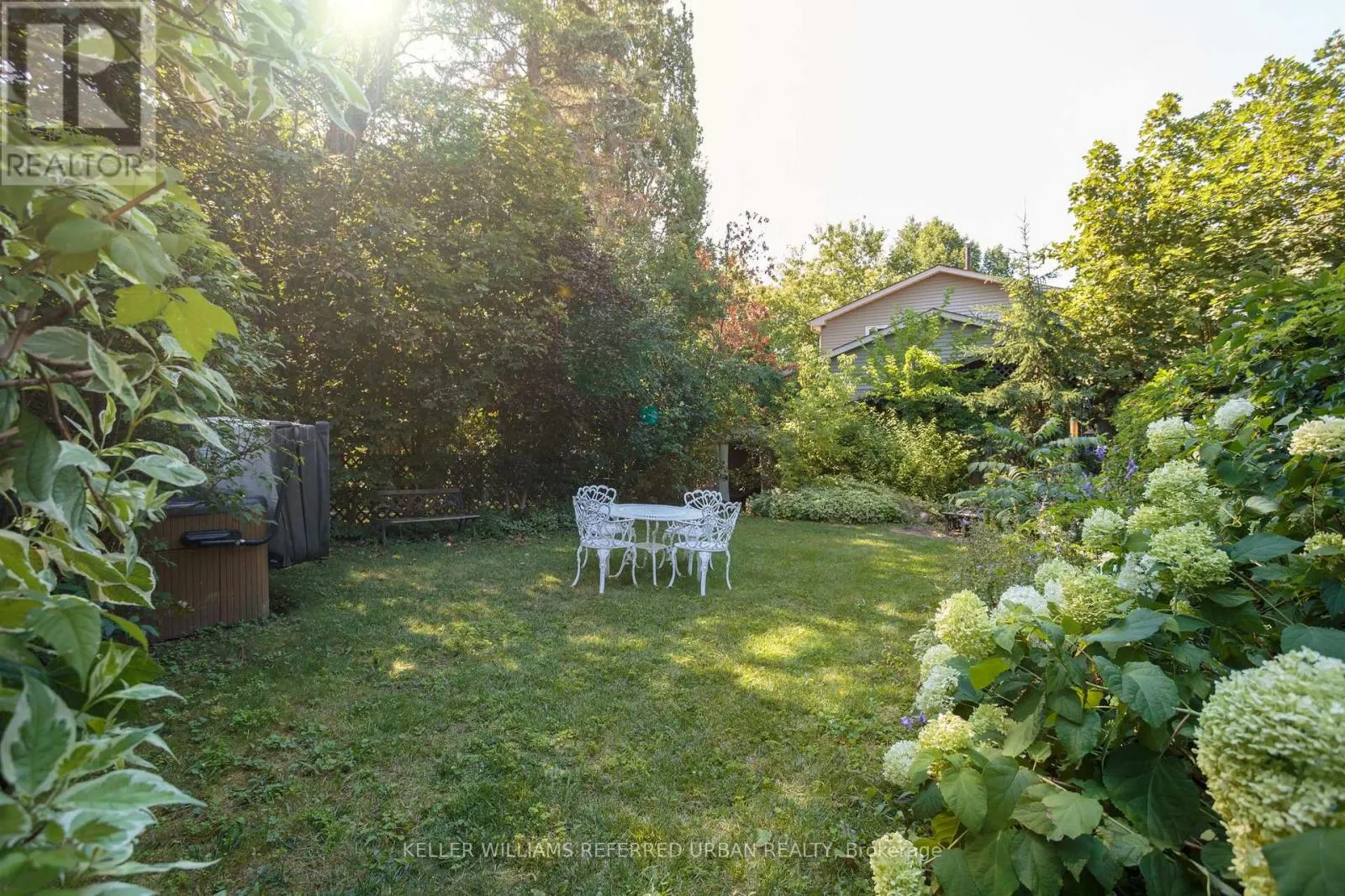 78 SPRINGHEAD GARDENS