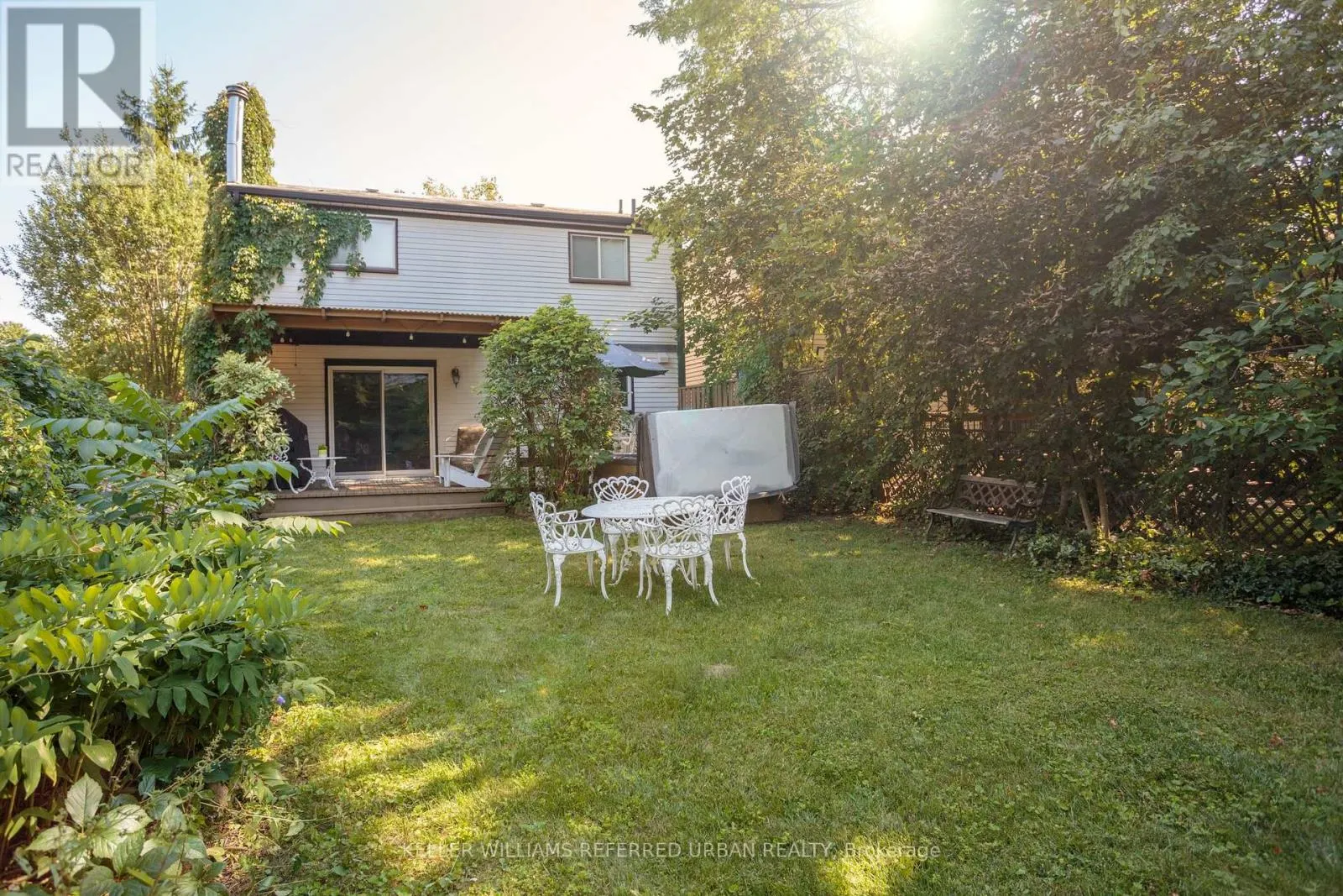 78 SPRINGHEAD GARDENS