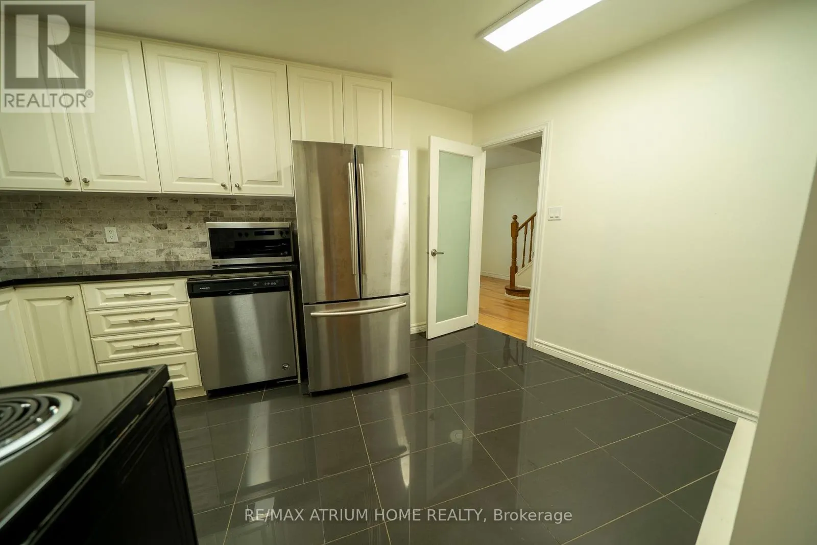 38 REITH WAY