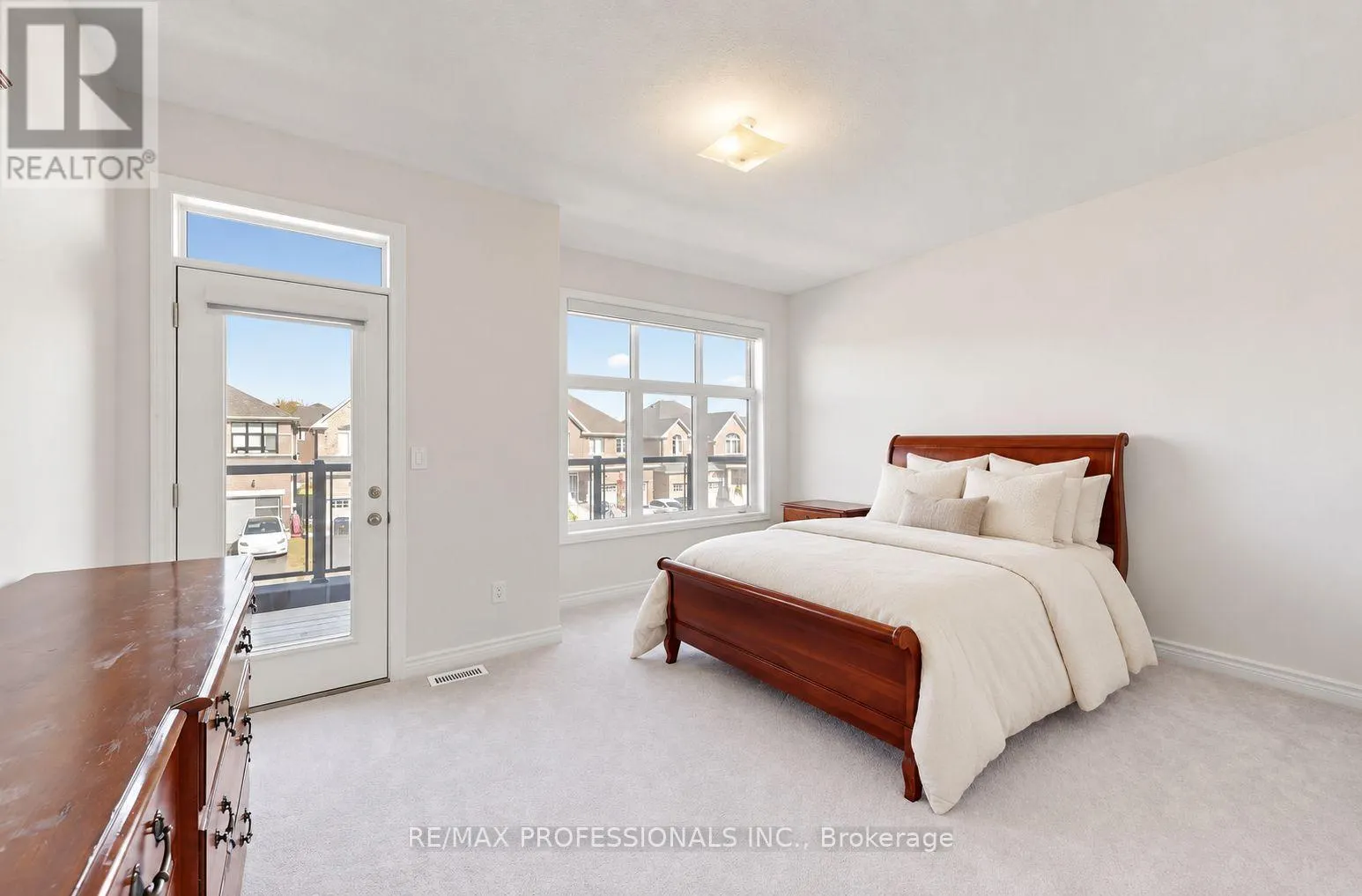1450 DAVIS LOOP