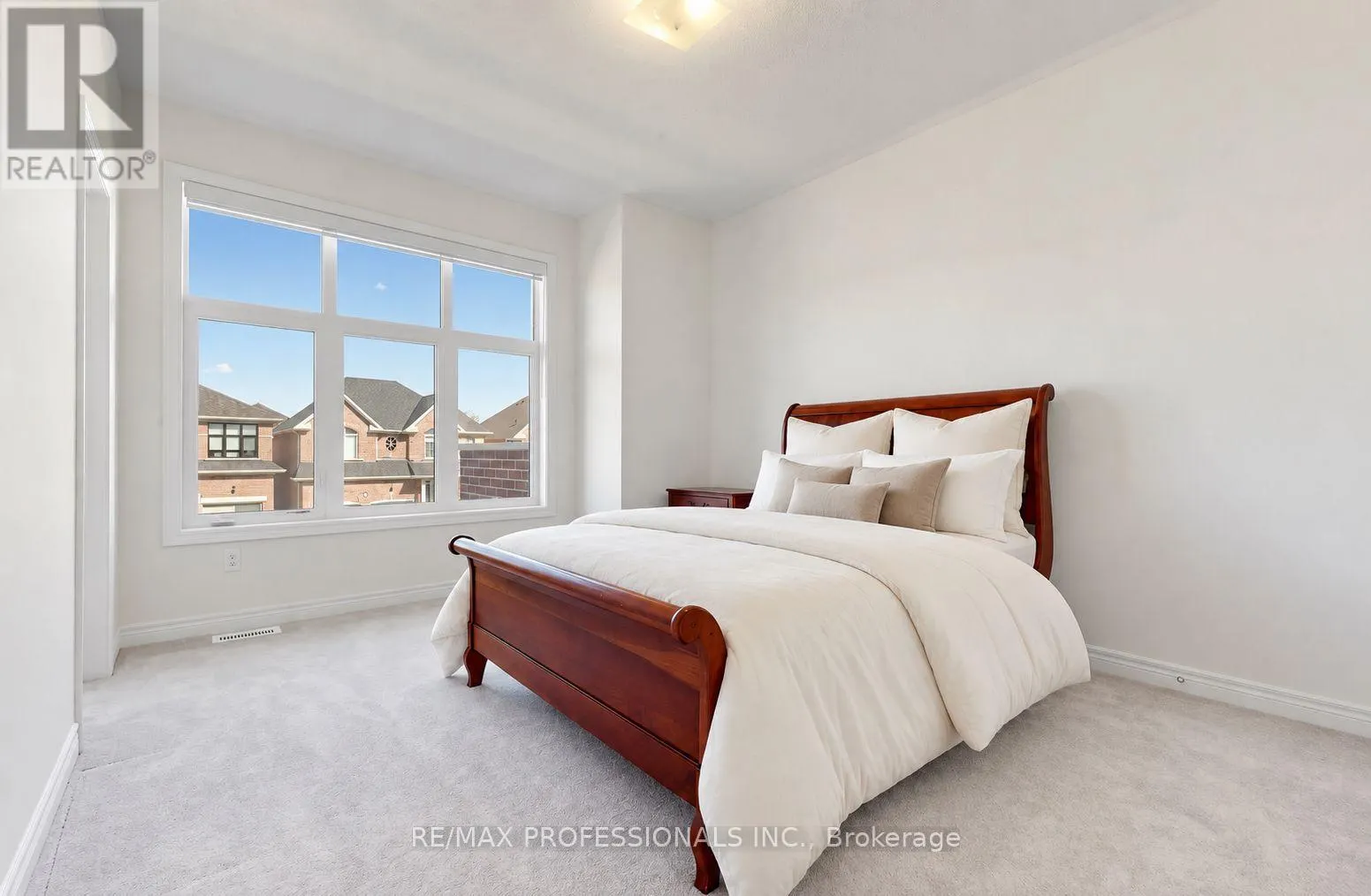 1450 DAVIS LOOP