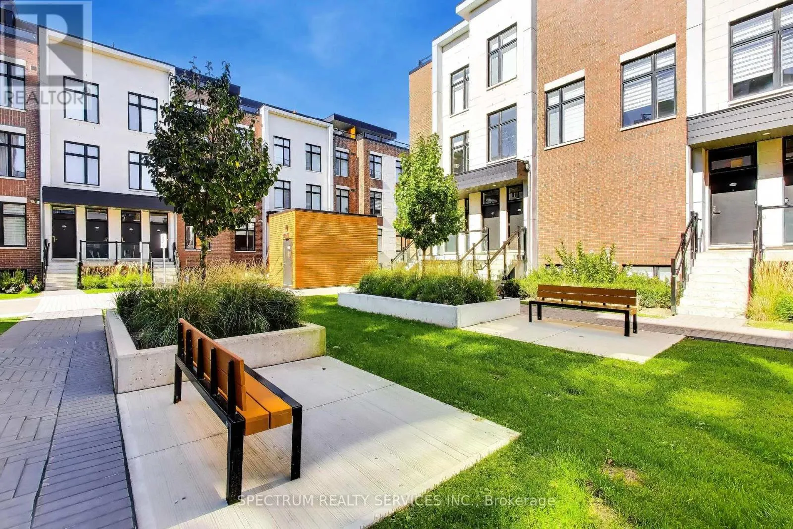 224 - 9560 ISLINGTON AVENUE