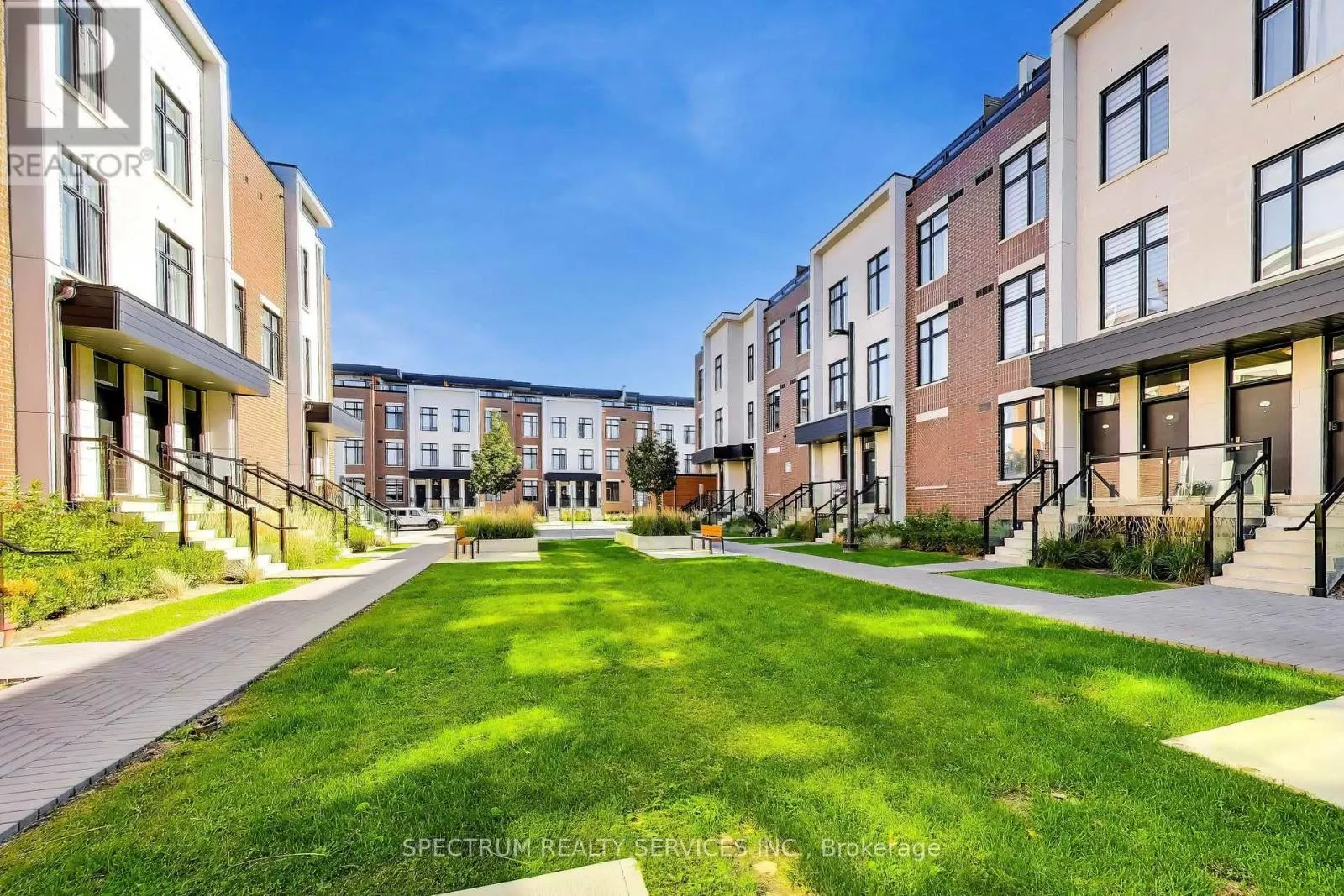 224 - 9560 ISLINGTON AVENUE