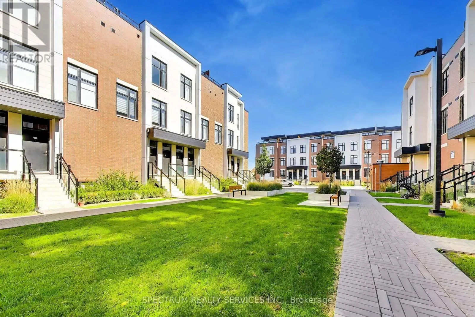 224 - 9560 ISLINGTON AVENUE