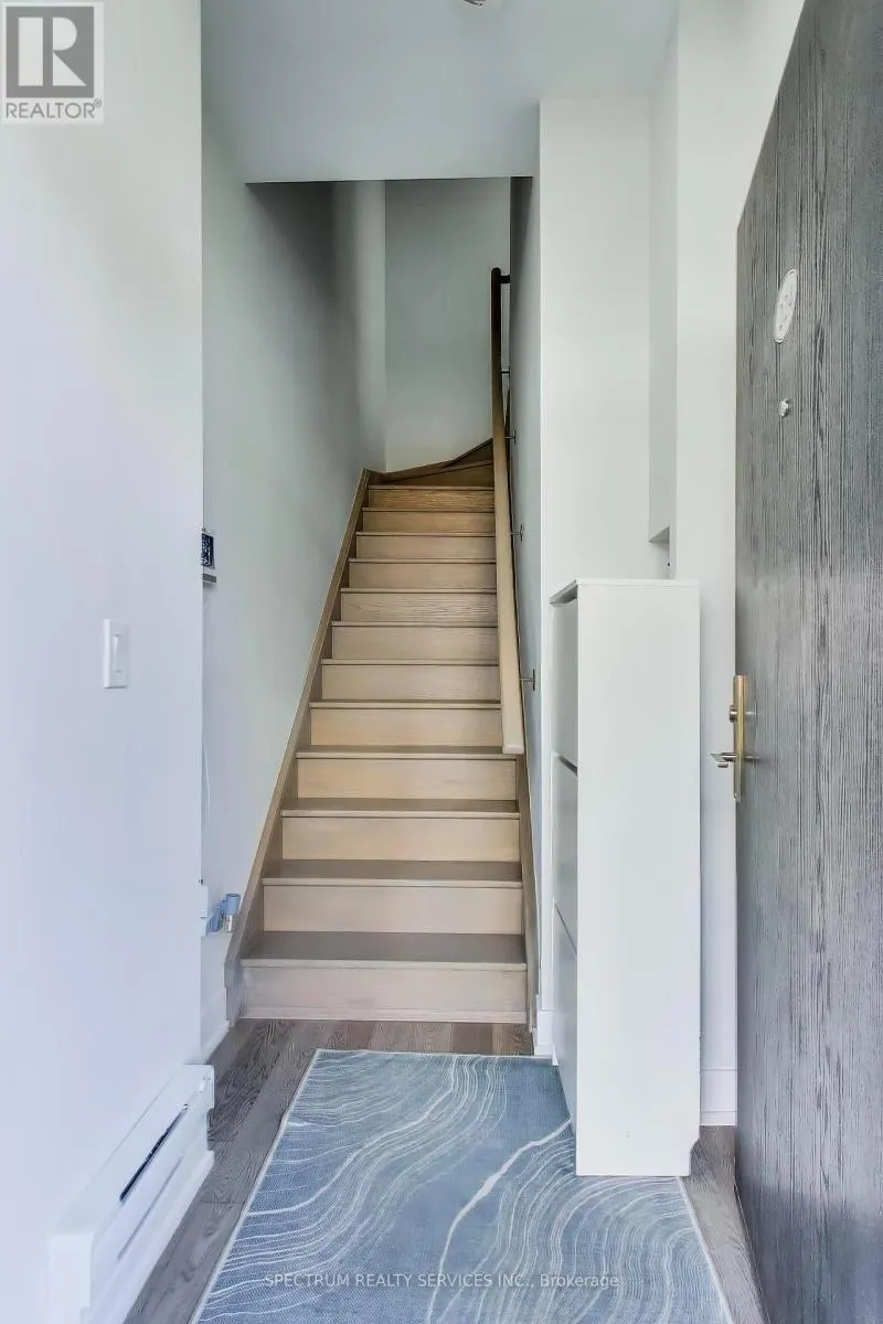 224 - 9560 ISLINGTON AVENUE