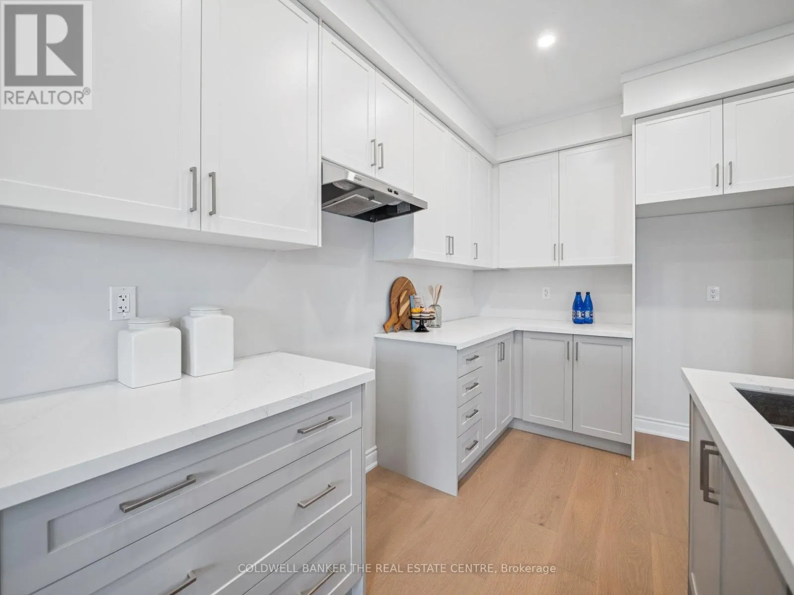 11 HILDRED CUSHING WAY