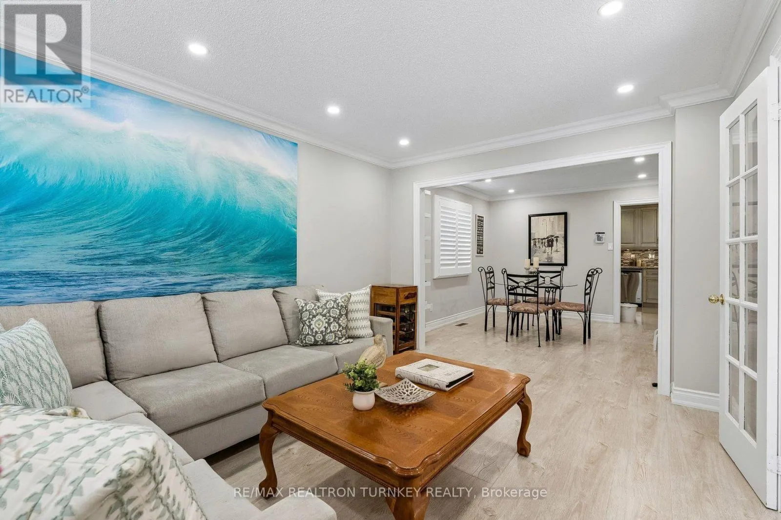 263 CHAMBERS CRESCENT