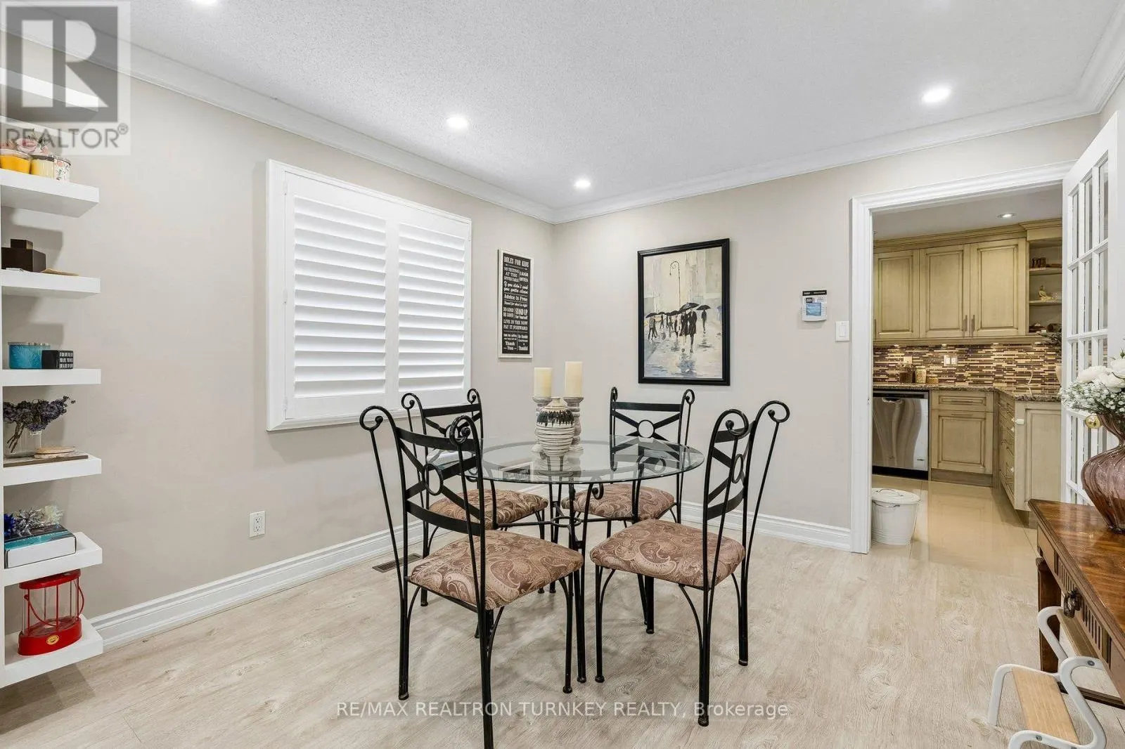 263 CHAMBERS CRESCENT