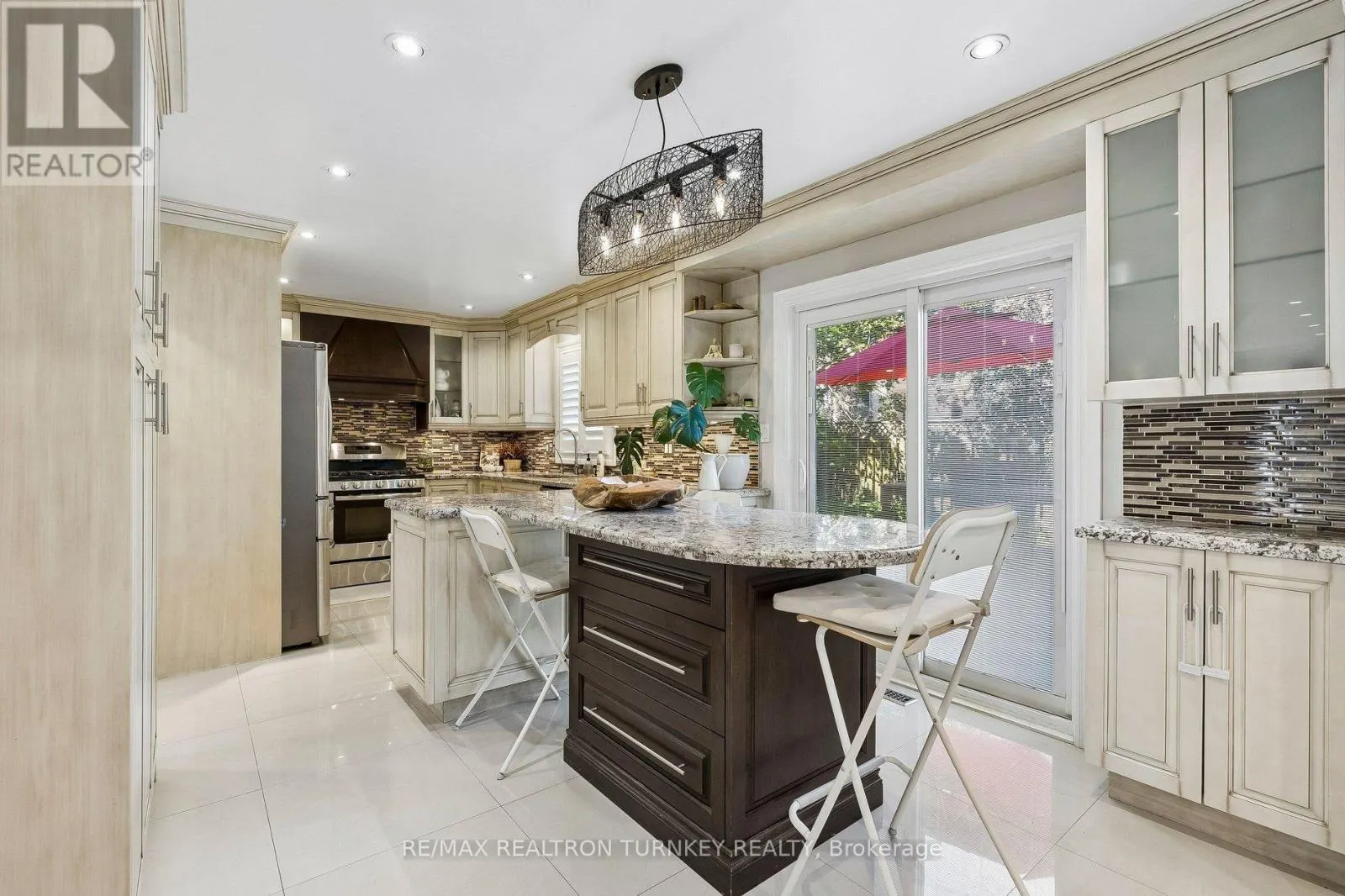 263 CHAMBERS CRESCENT