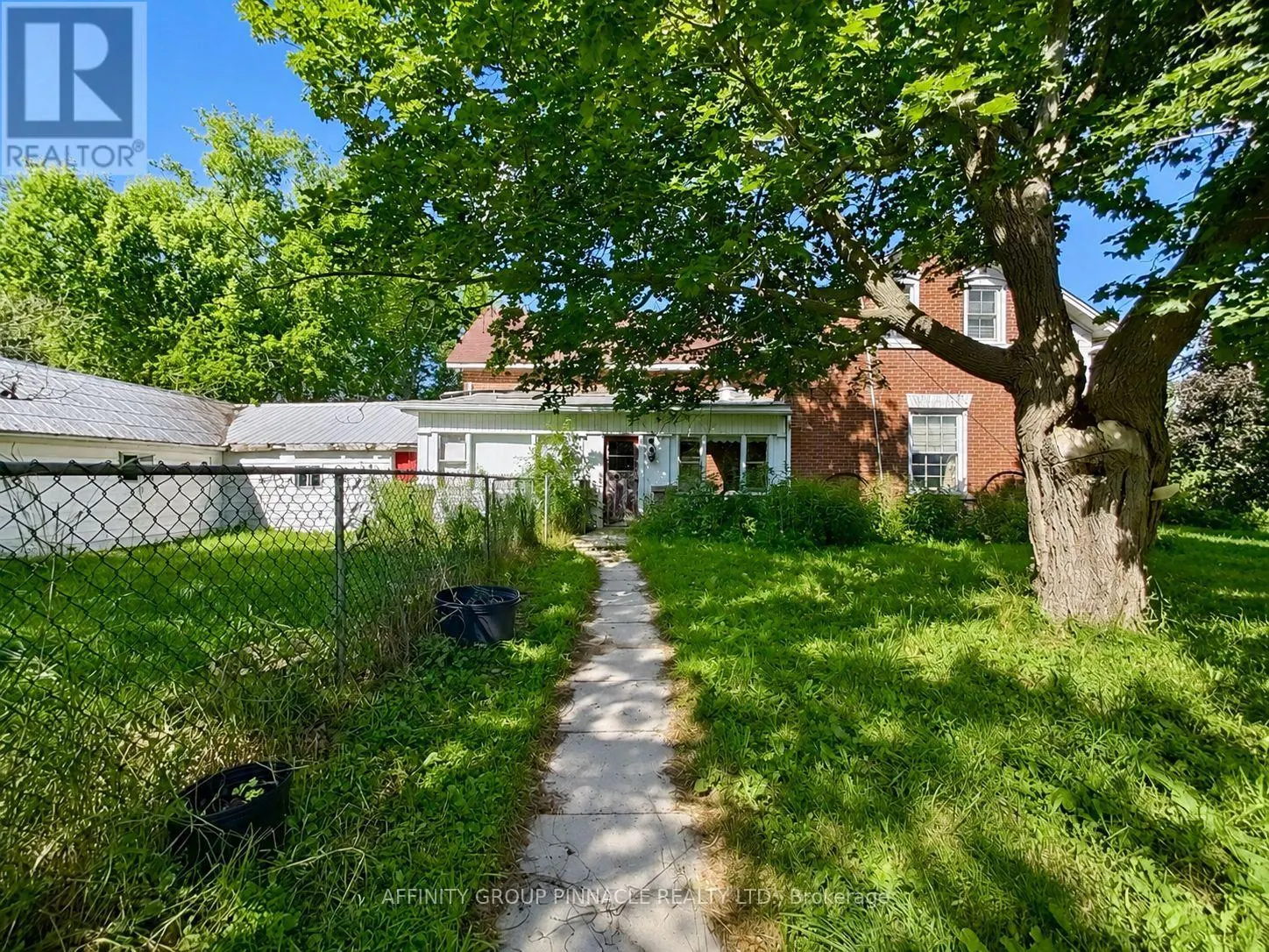 2320 BROCK CONCESSION 11 ROAD