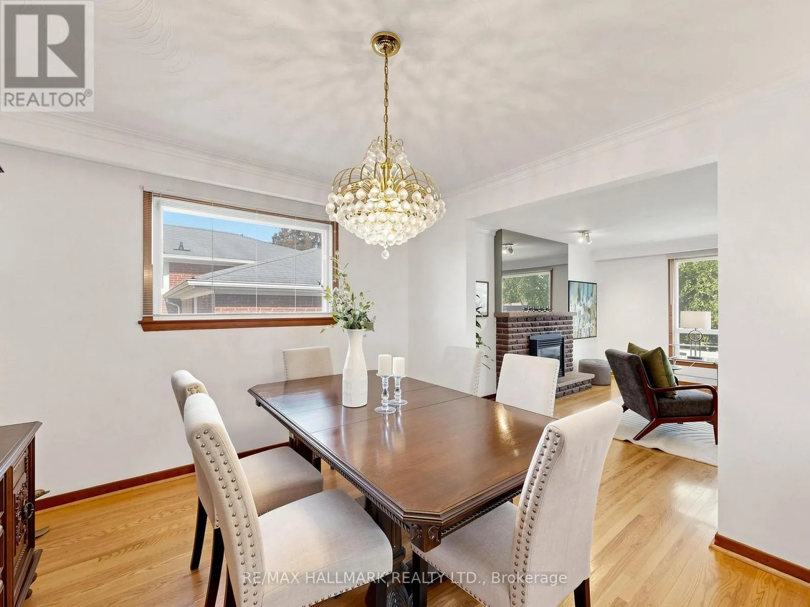 4 MULTIFLORA PLACE