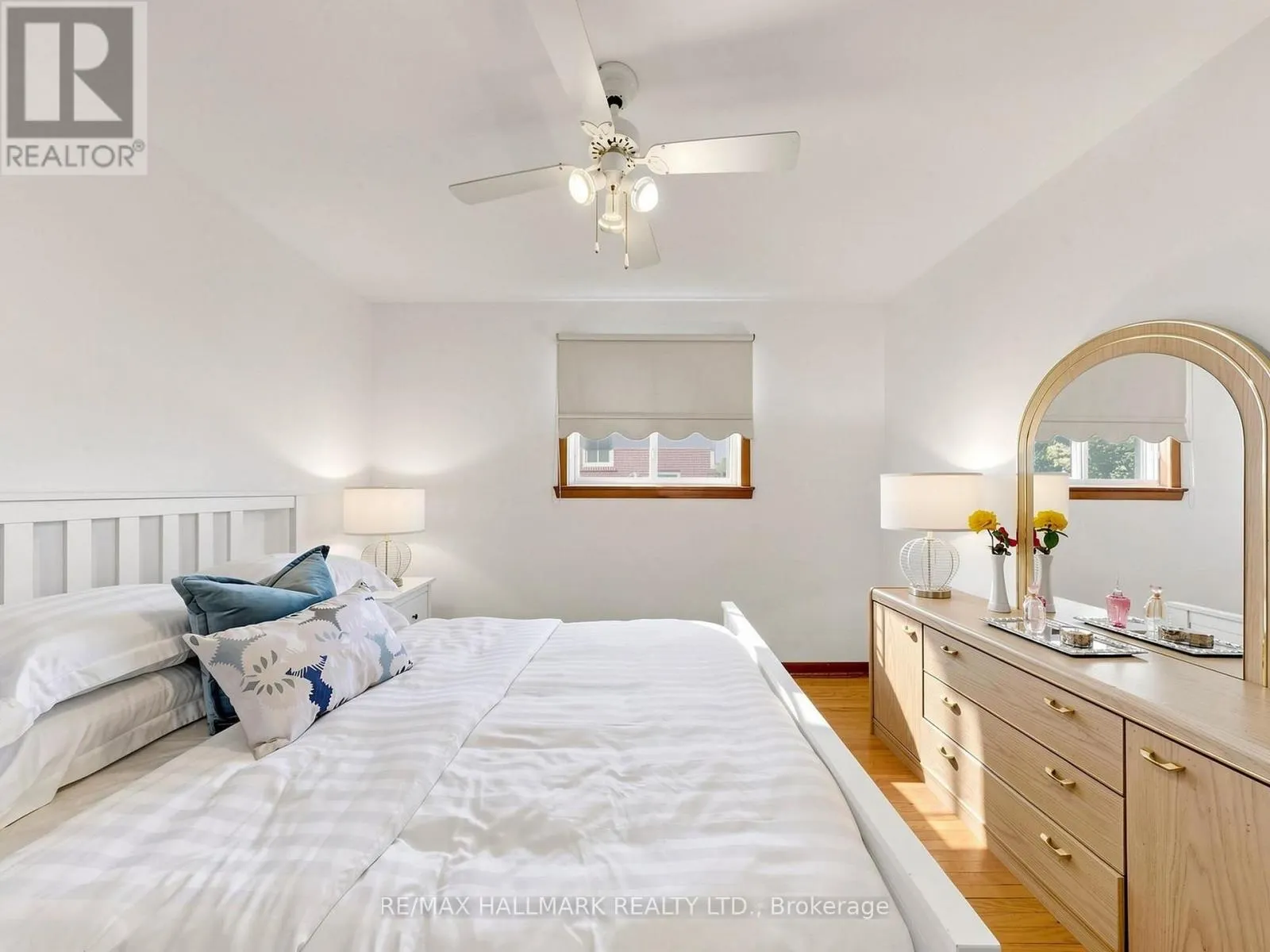 4 MULTIFLORA PLACE