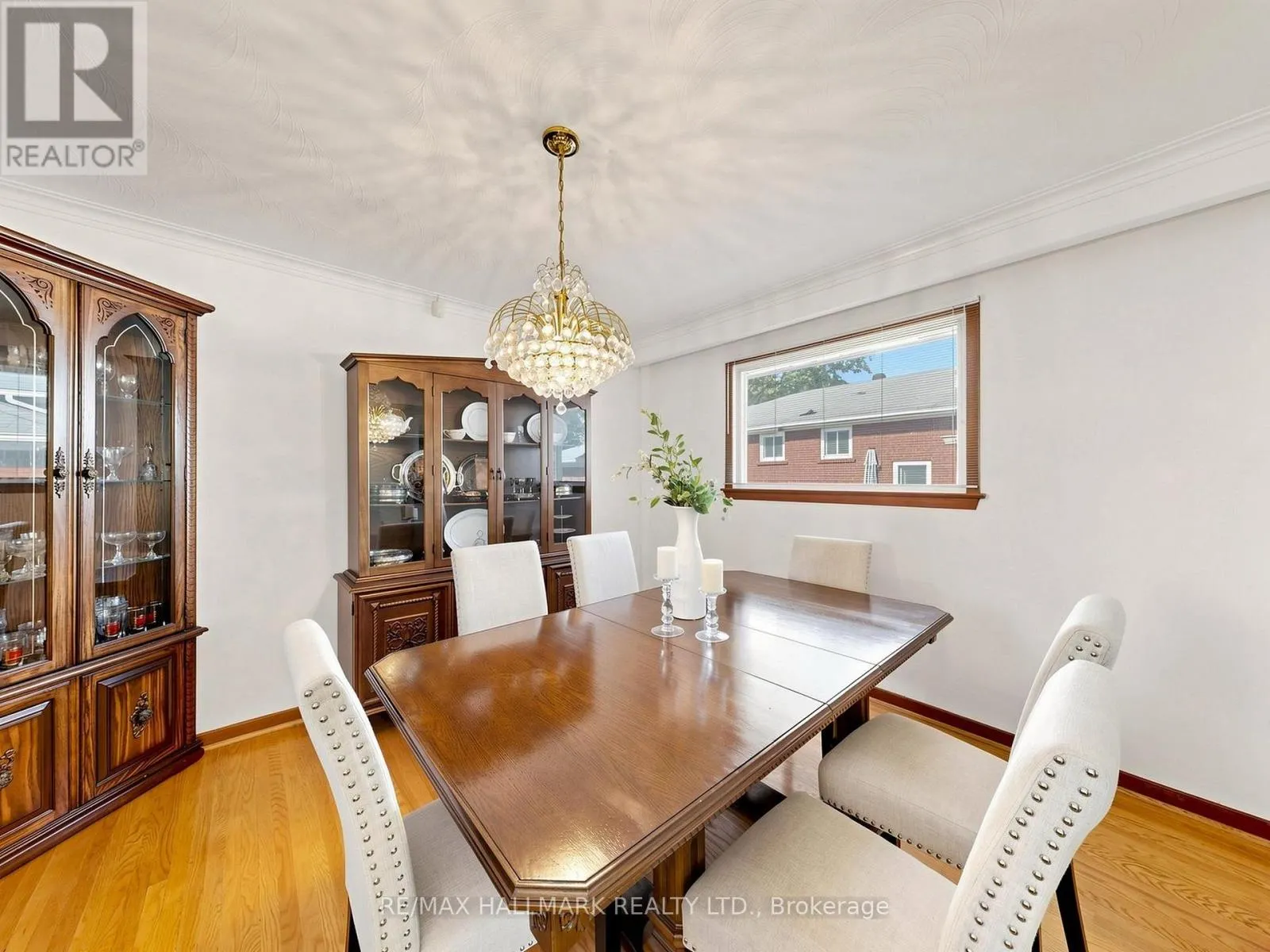4 MULTIFLORA PLACE