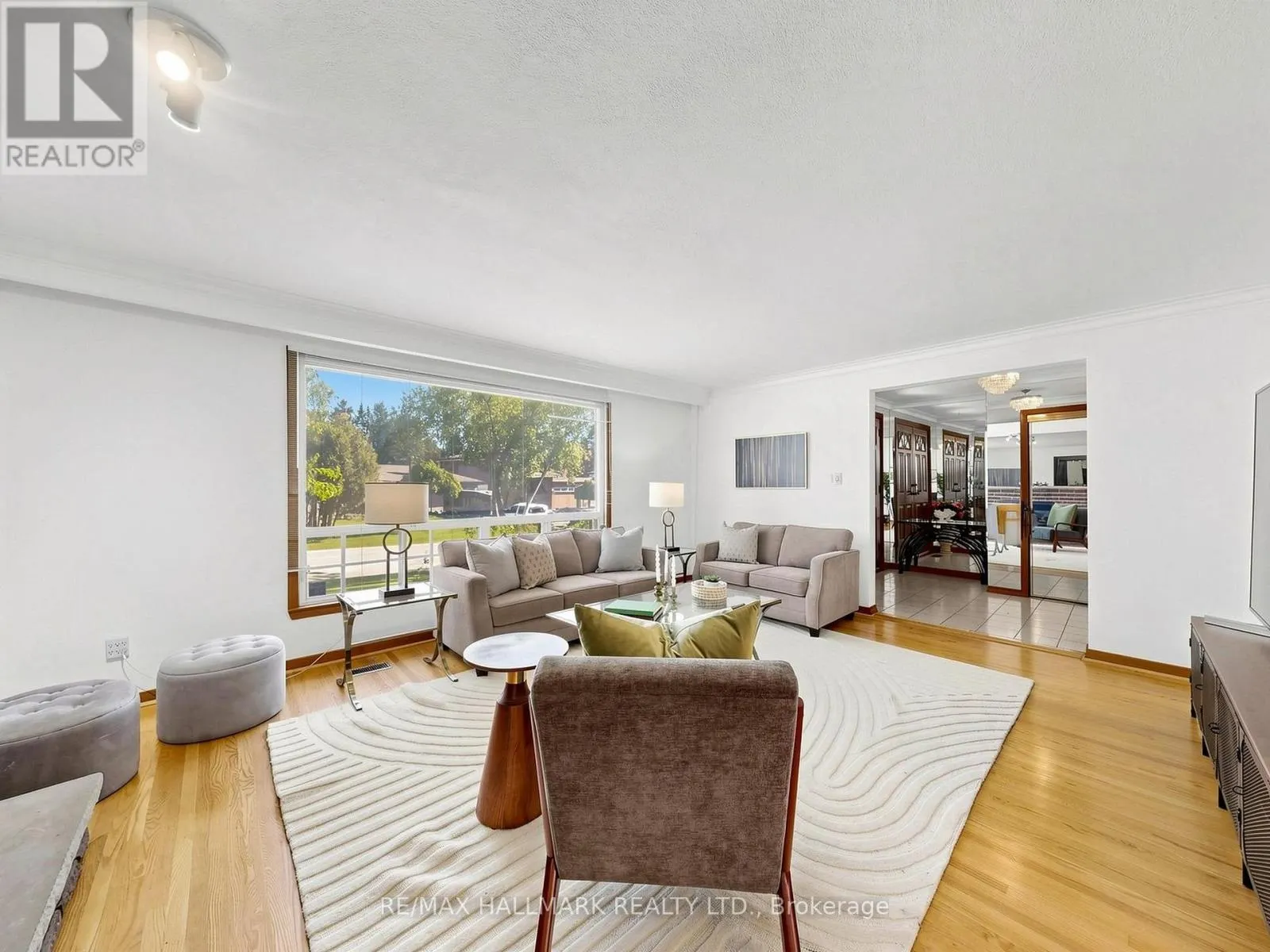 4 MULTIFLORA PLACE