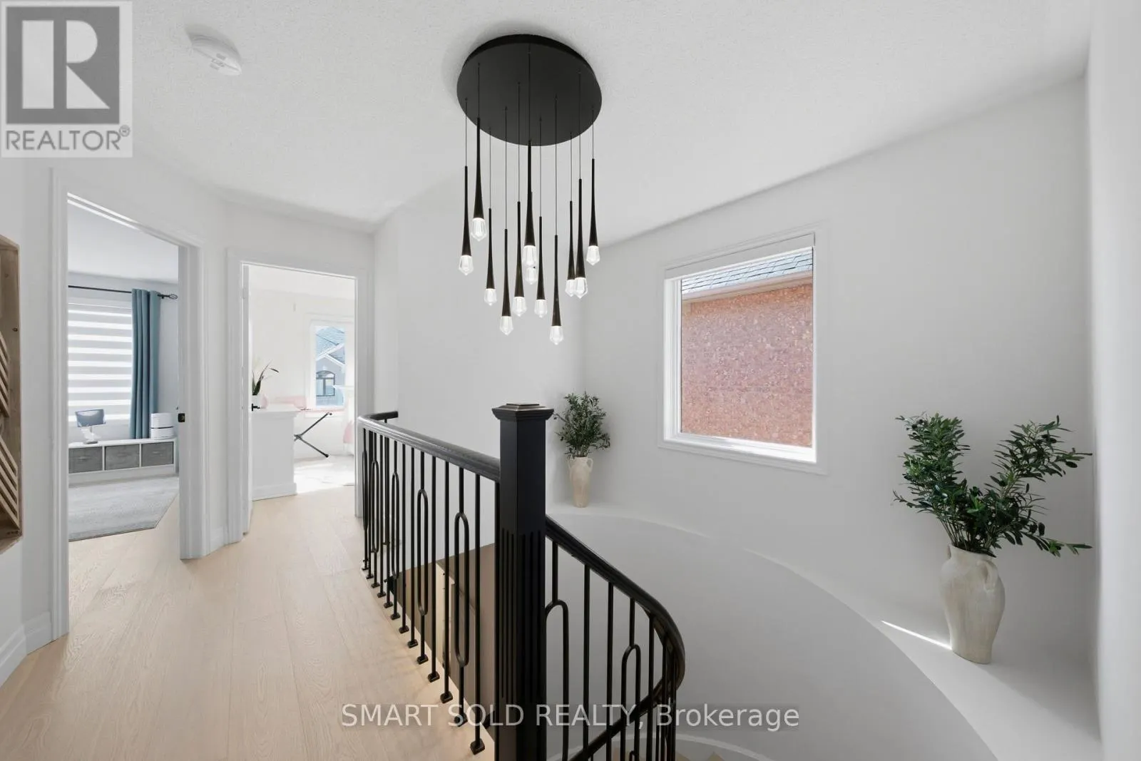 24 ANDES CRESCENT