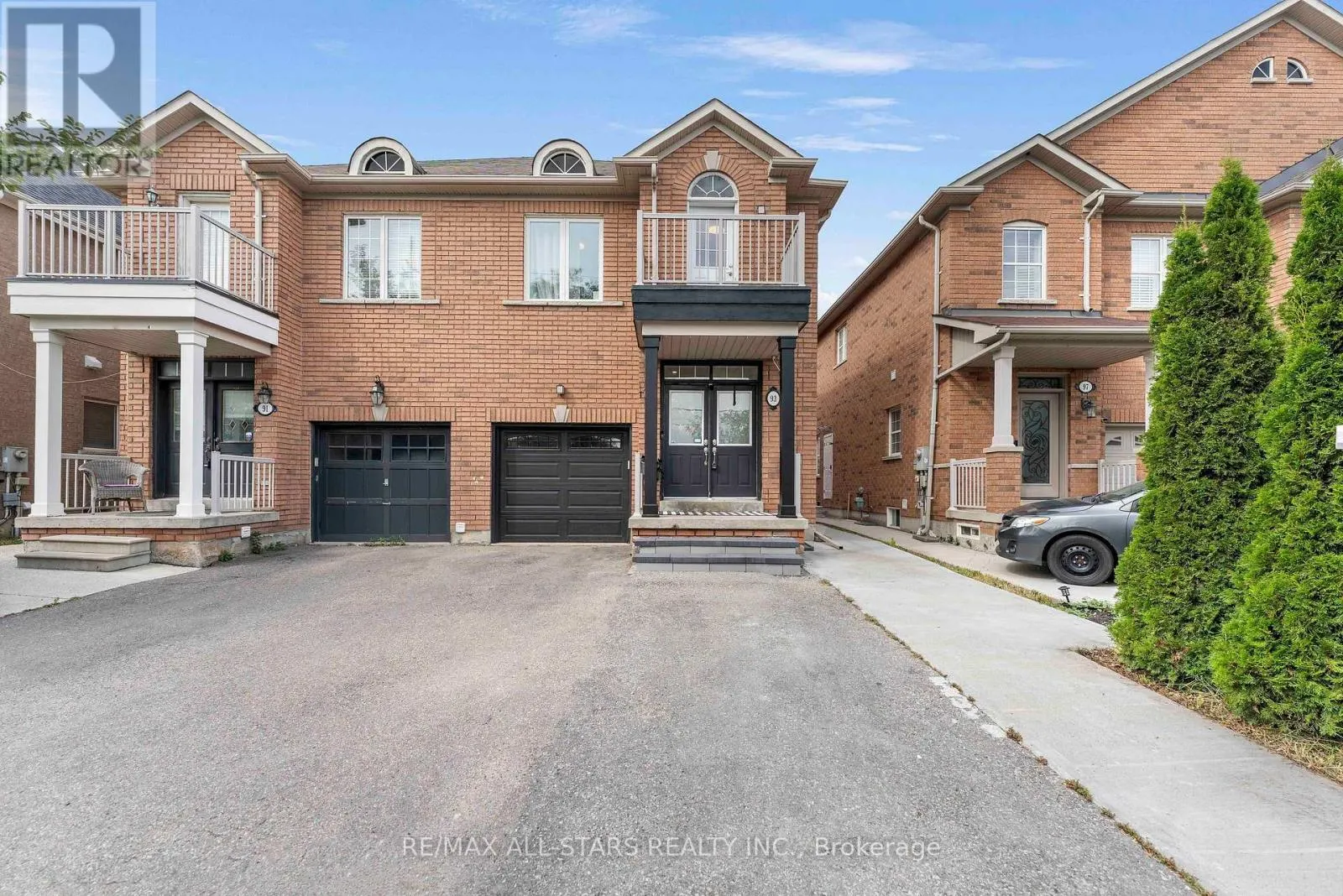 93 ARCO CIRCLE
