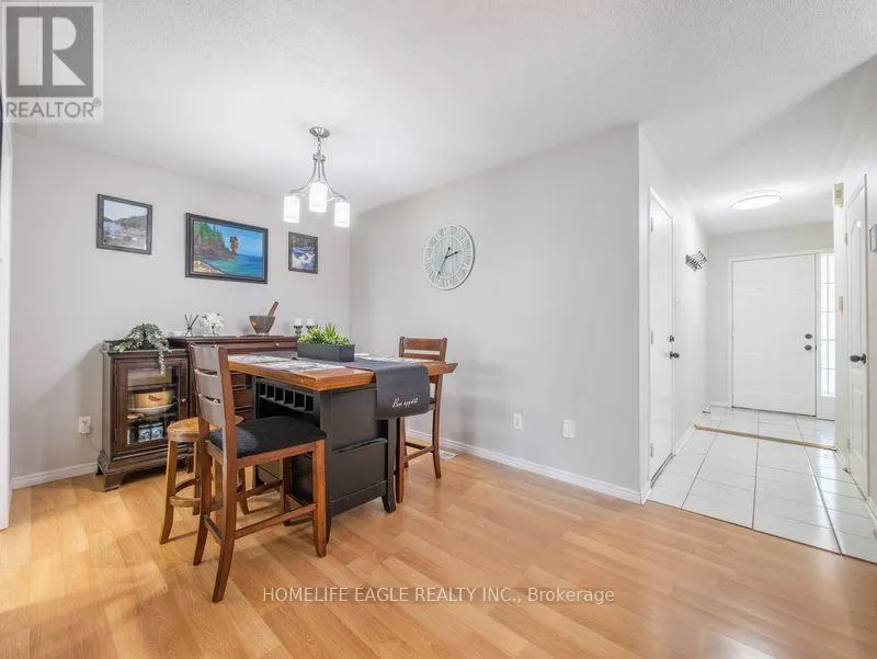 479 HEDDLE CRESCENT