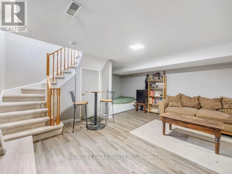 479 HEDDLE CRESCENT