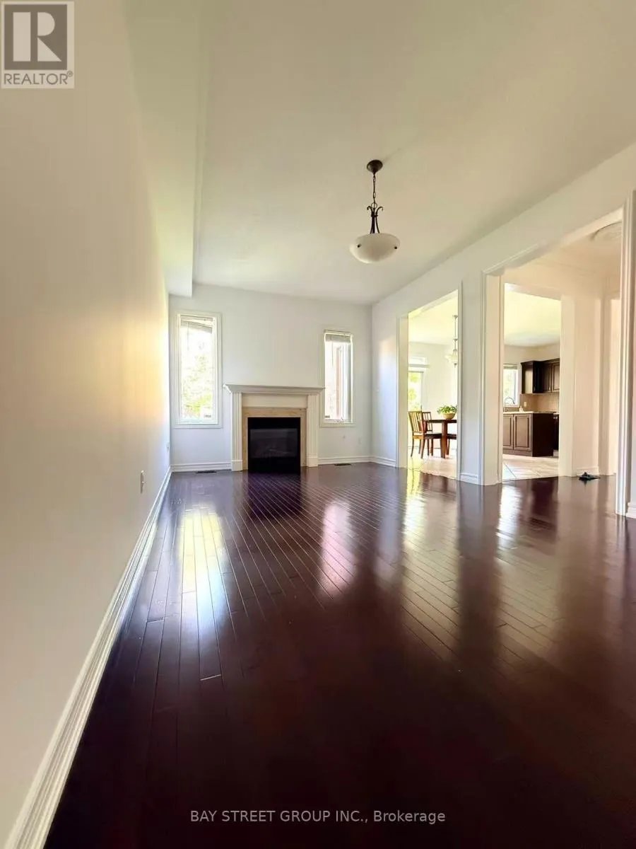 146 IVY GLEN DRIVE