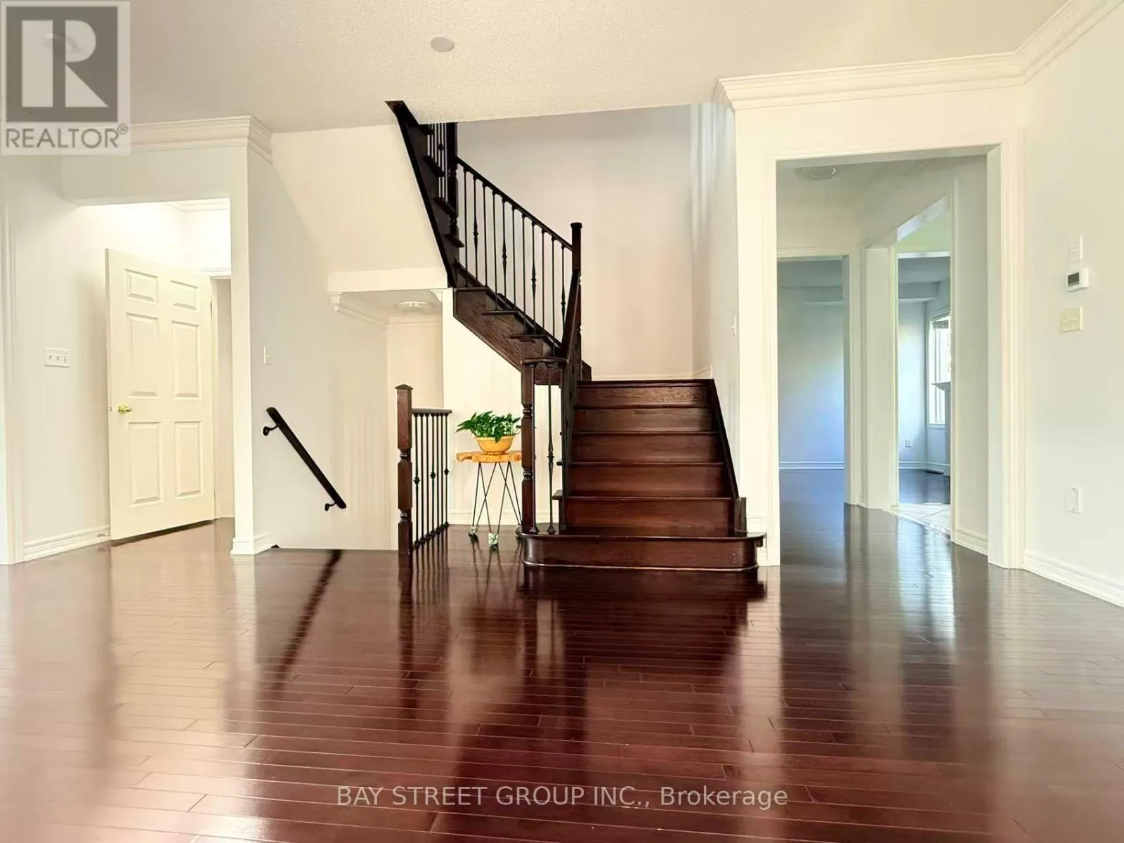 146 IVY GLEN DRIVE