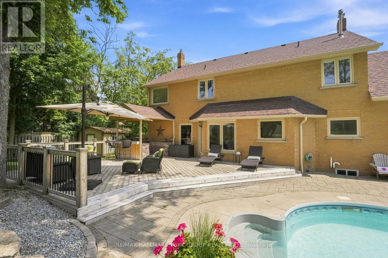 111 WHISPERING PINE TRAIL