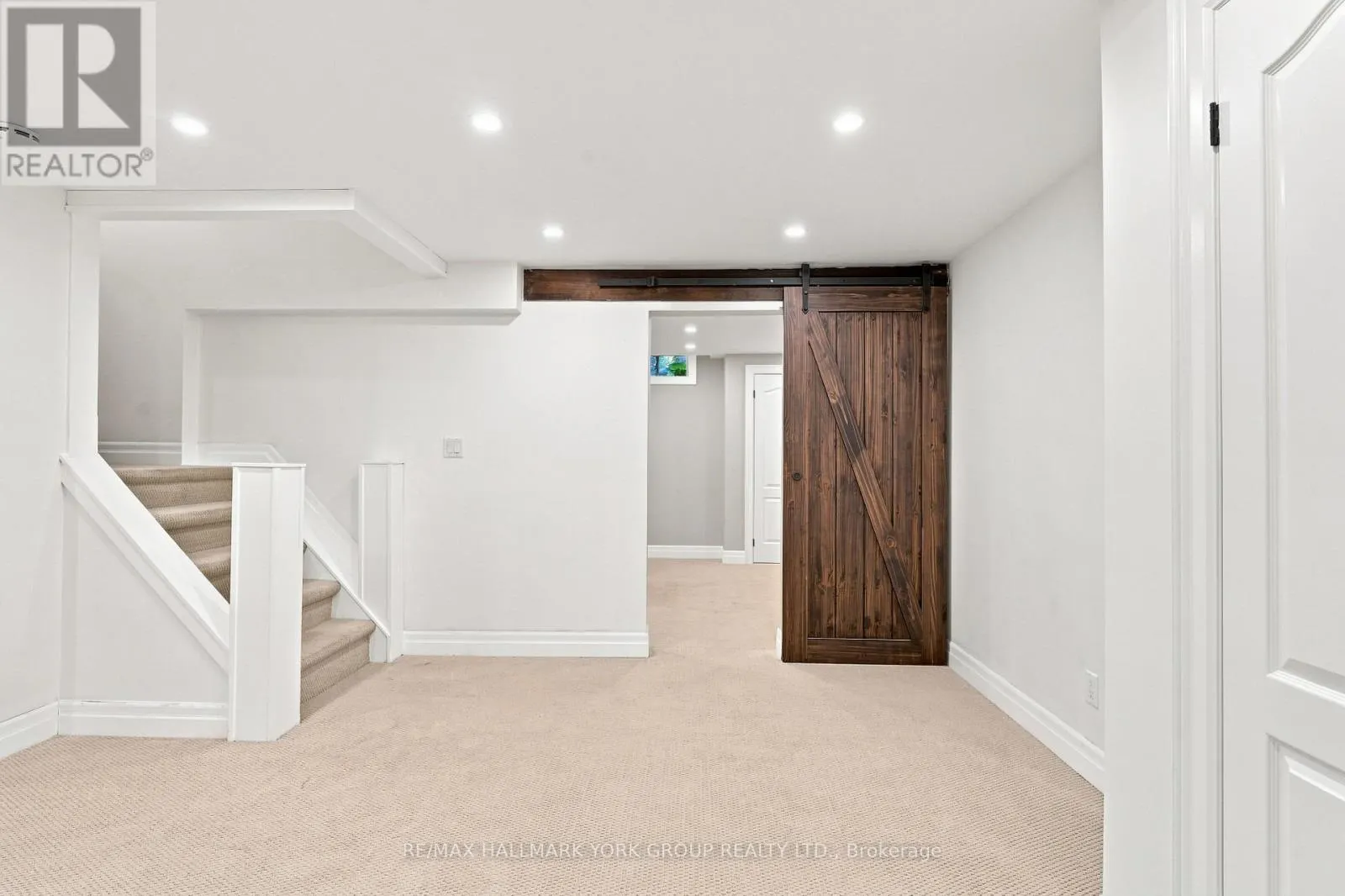 111 WHISPERING PINE TRAIL