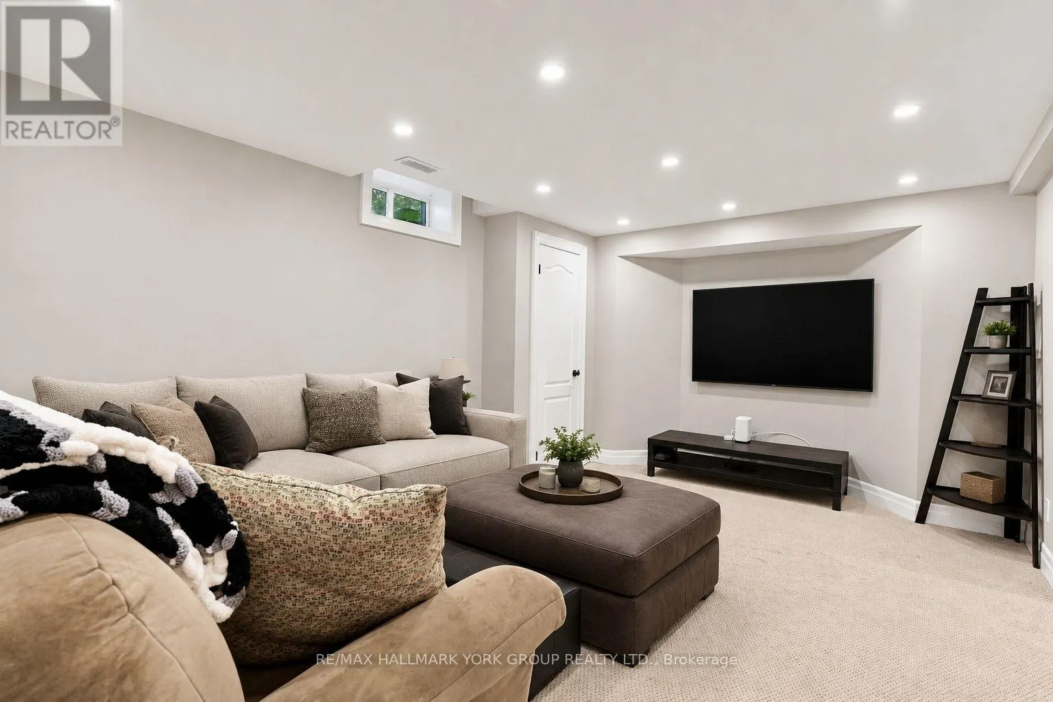 111 WHISPERING PINE TRAIL