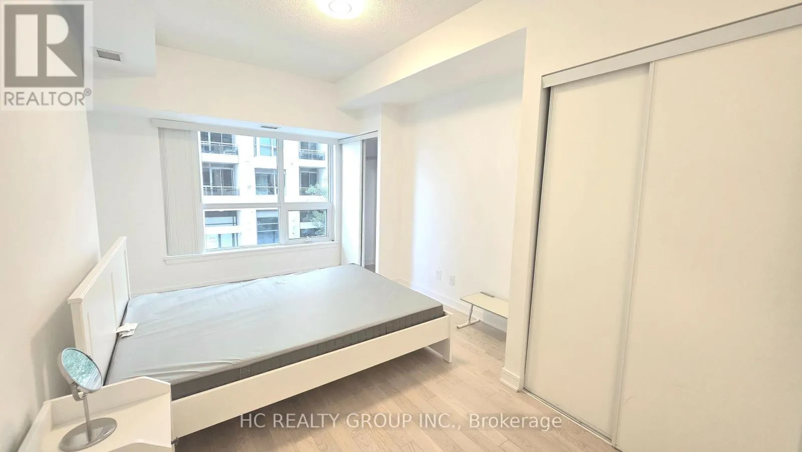 213 - 9191 YONGE STREET