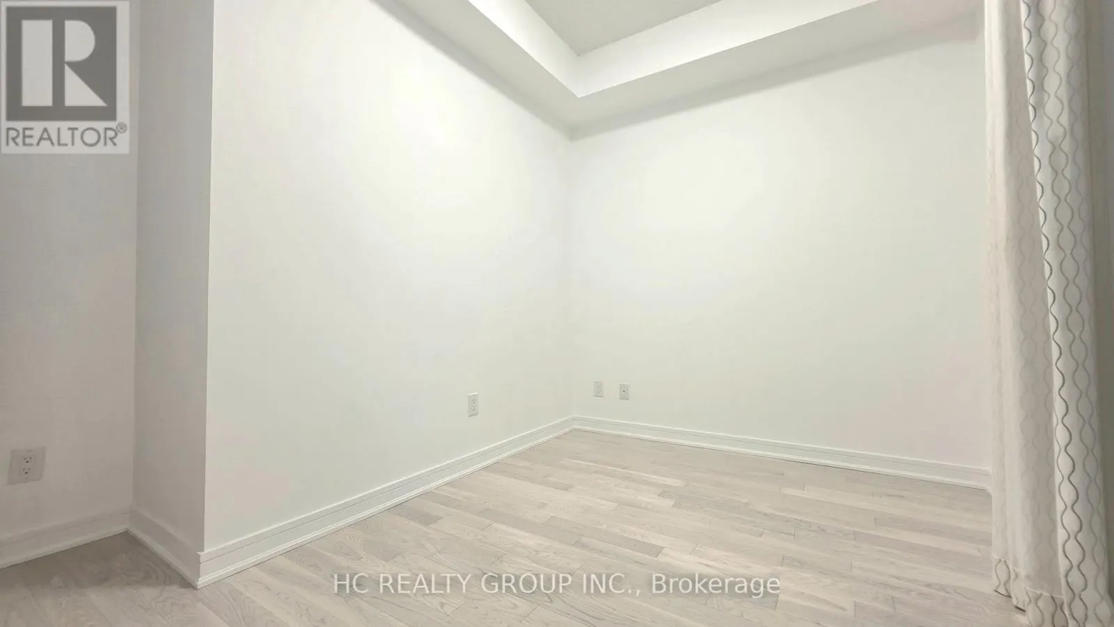 213 - 9191 YONGE STREET