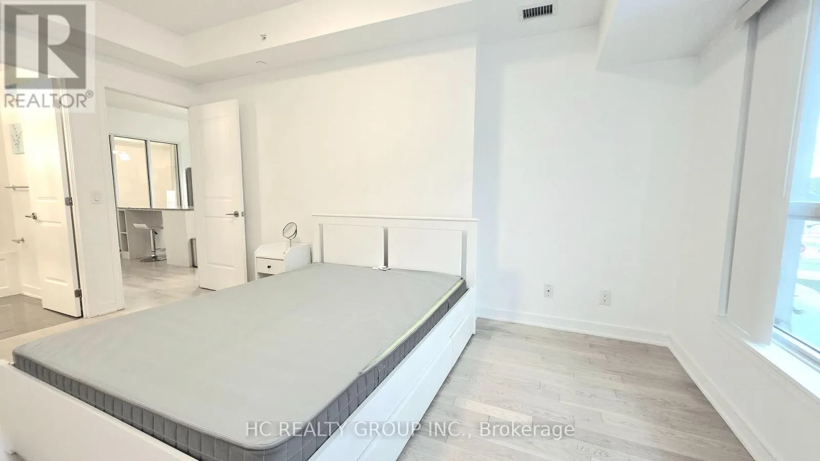 213 - 9191 YONGE STREET