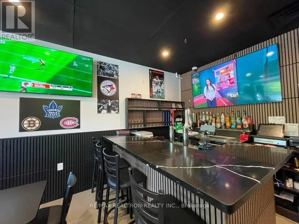 4 - 4721 HIGHWAY 7 WAY E