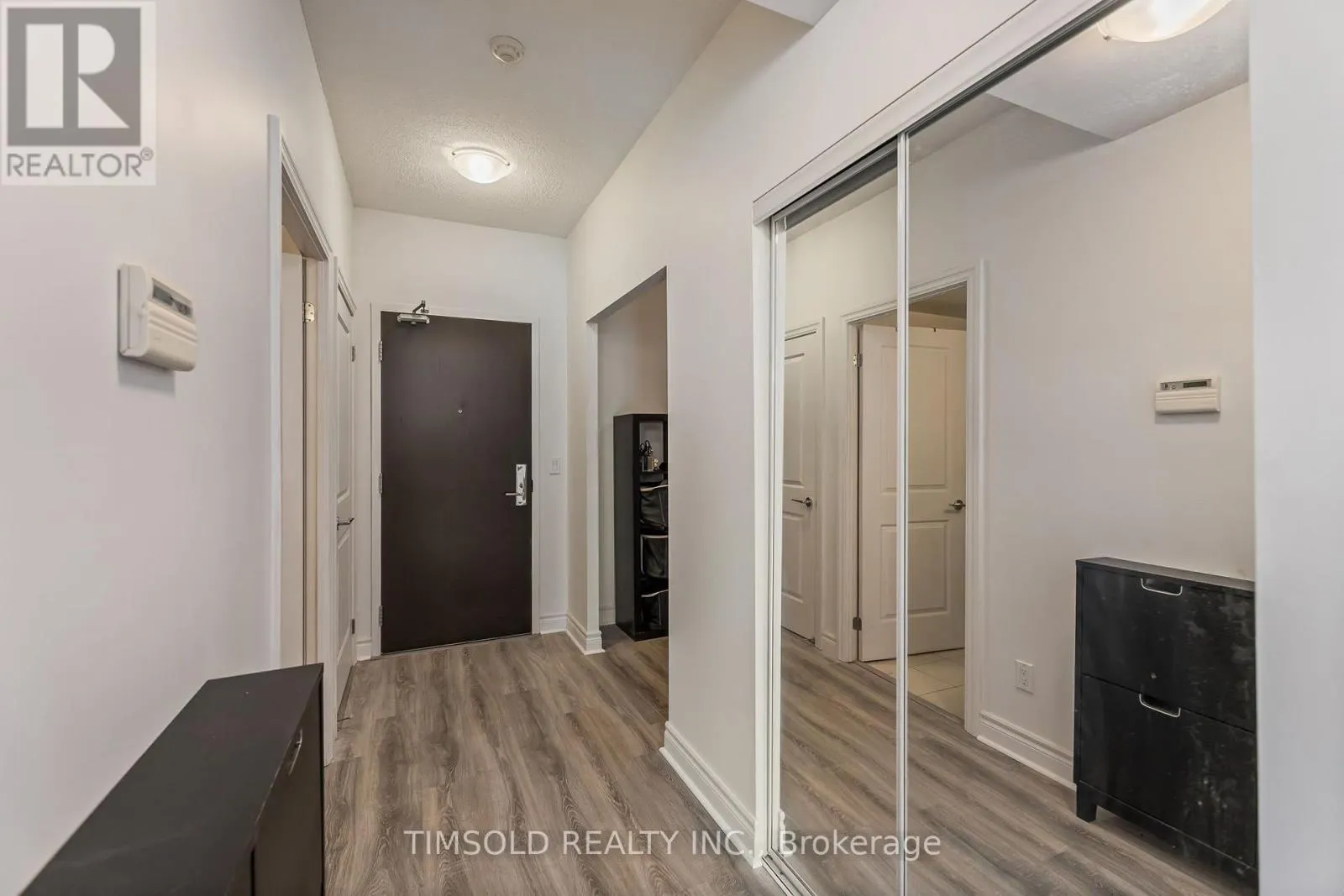 411 - 8130 BIRCHMOUNT ROAD
