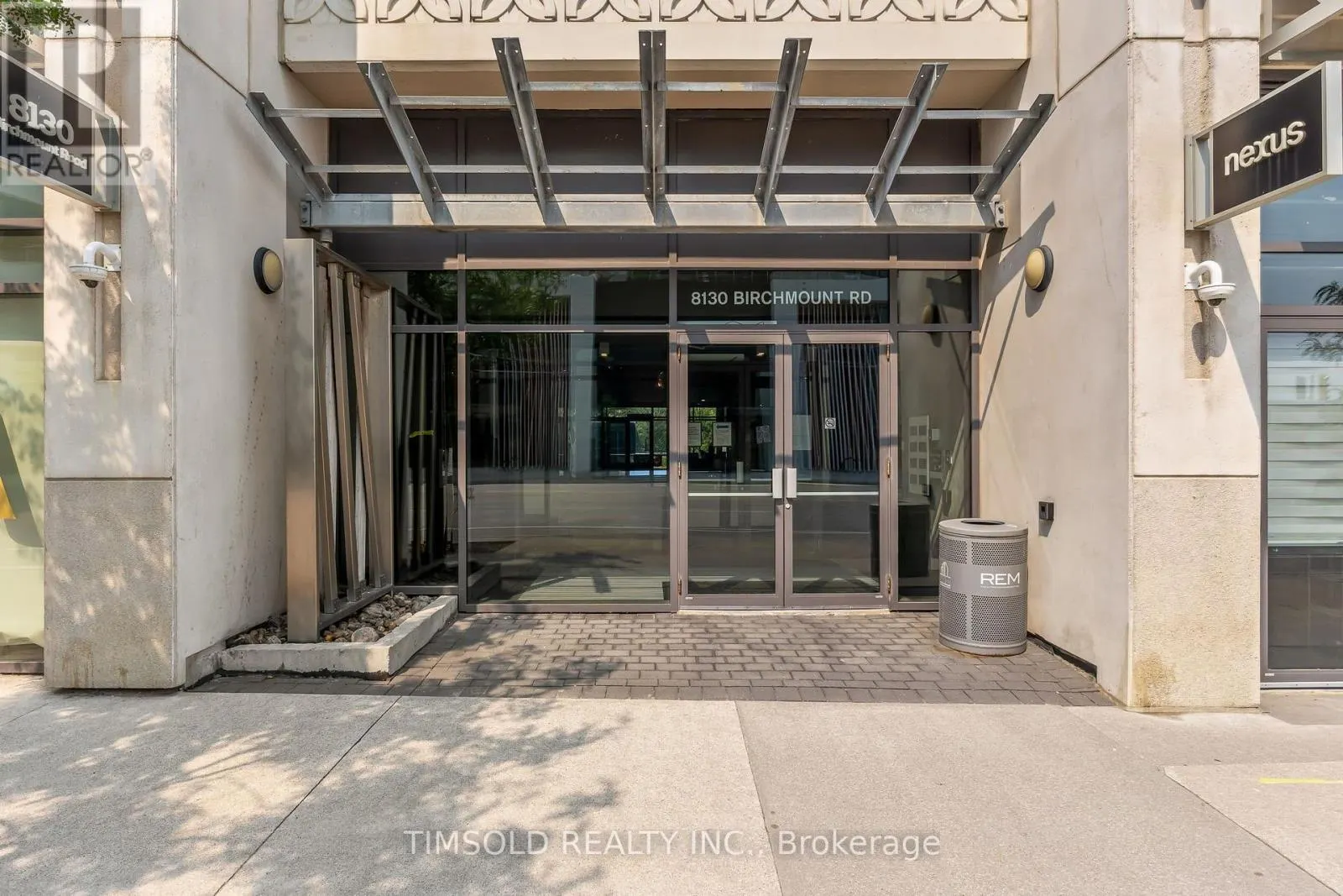 411 - 8130 BIRCHMOUNT ROAD