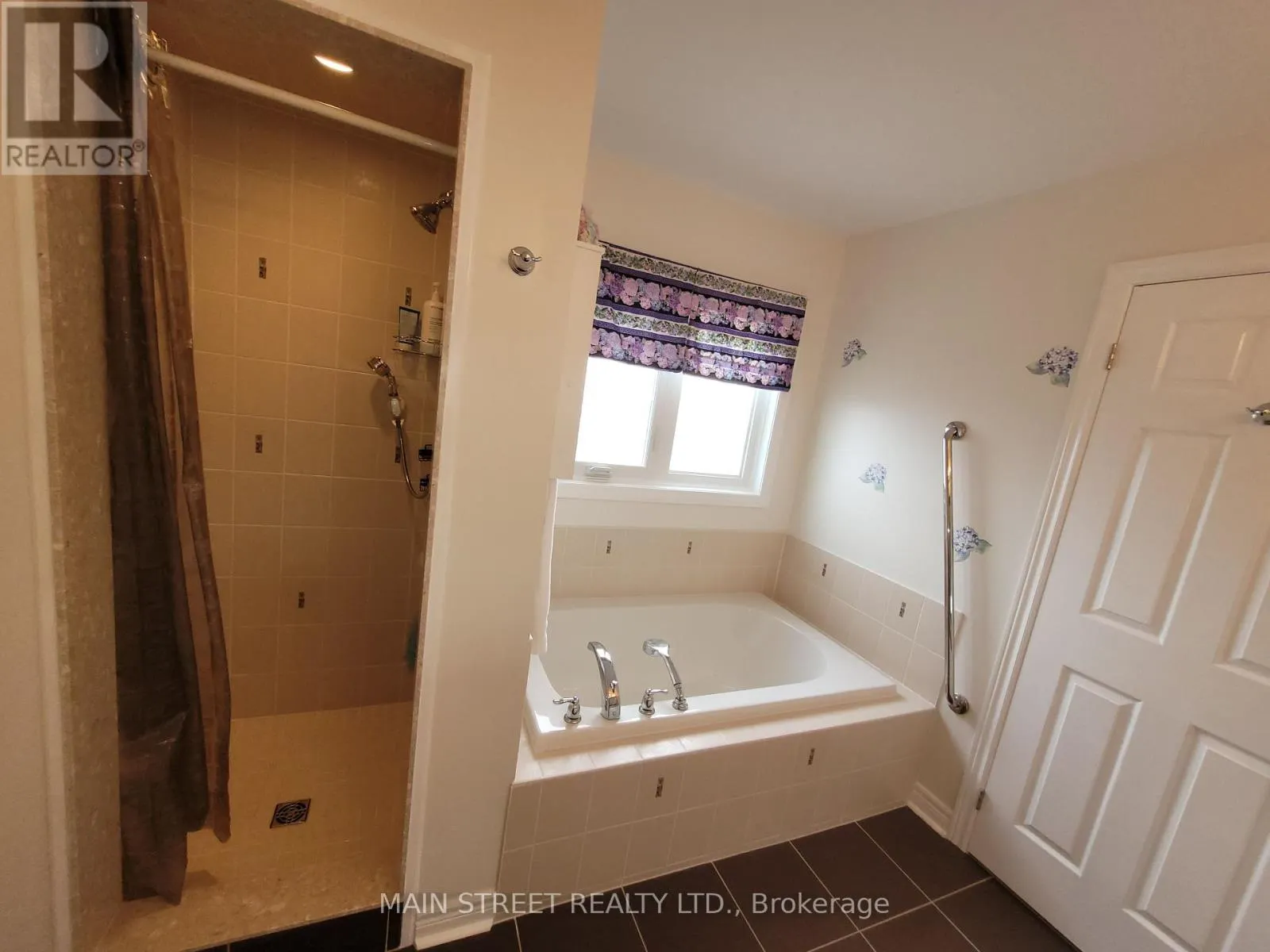 21 PRADY LANE