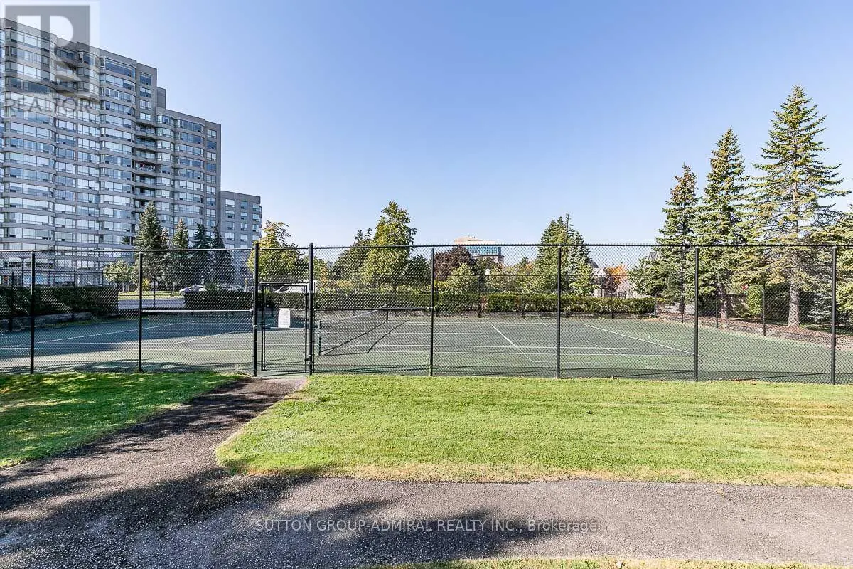 1002 - 11 TOWNSGATE DRIVE