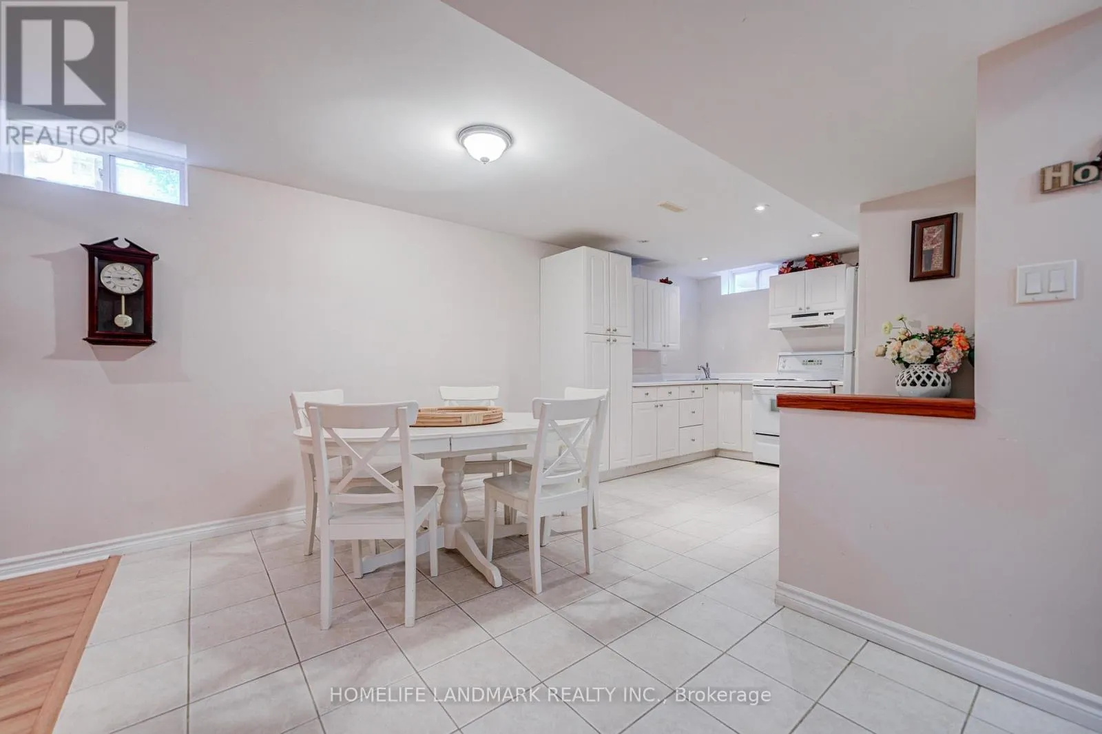 2 KINGSHILL ROAD