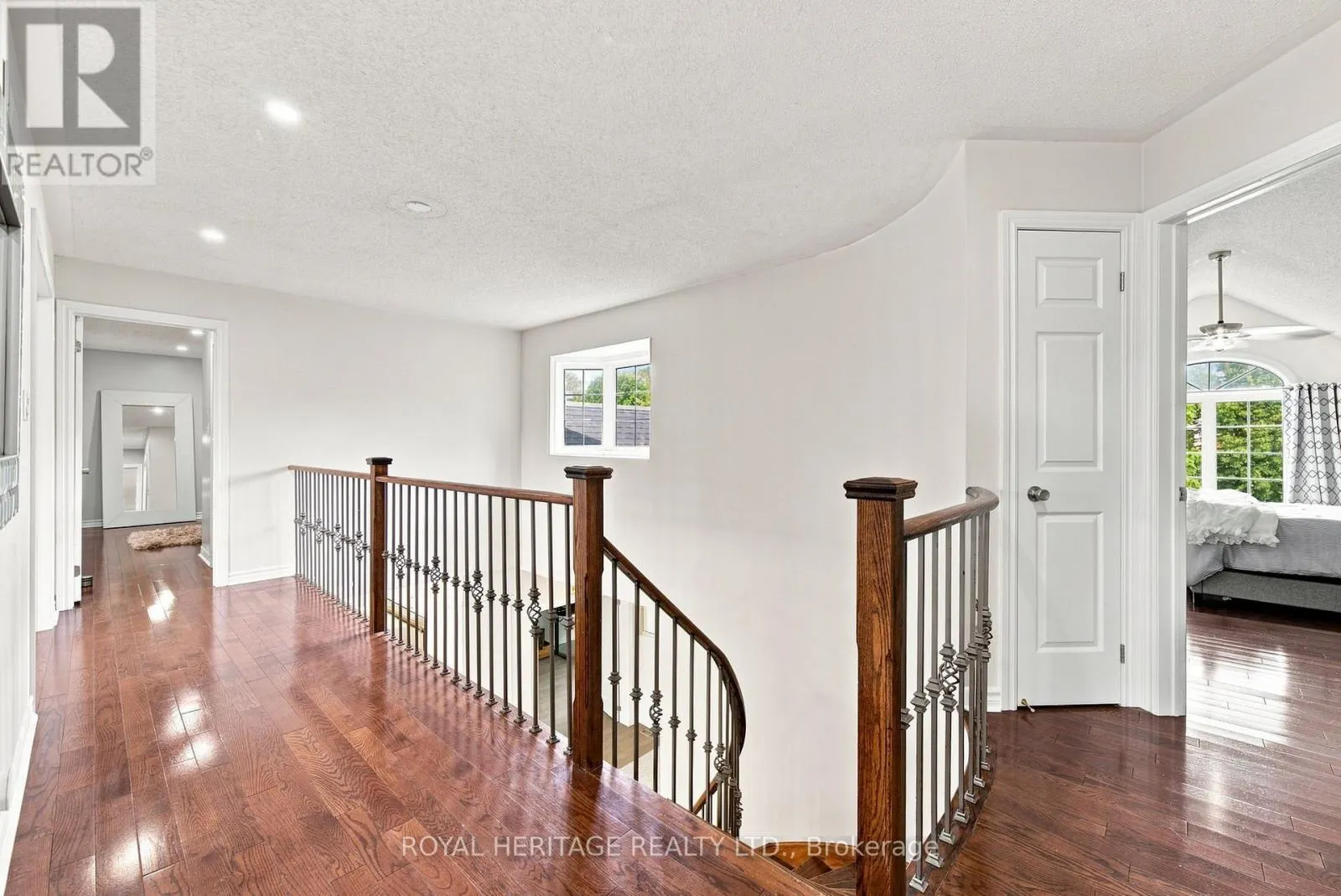 66 ROSENA LANE