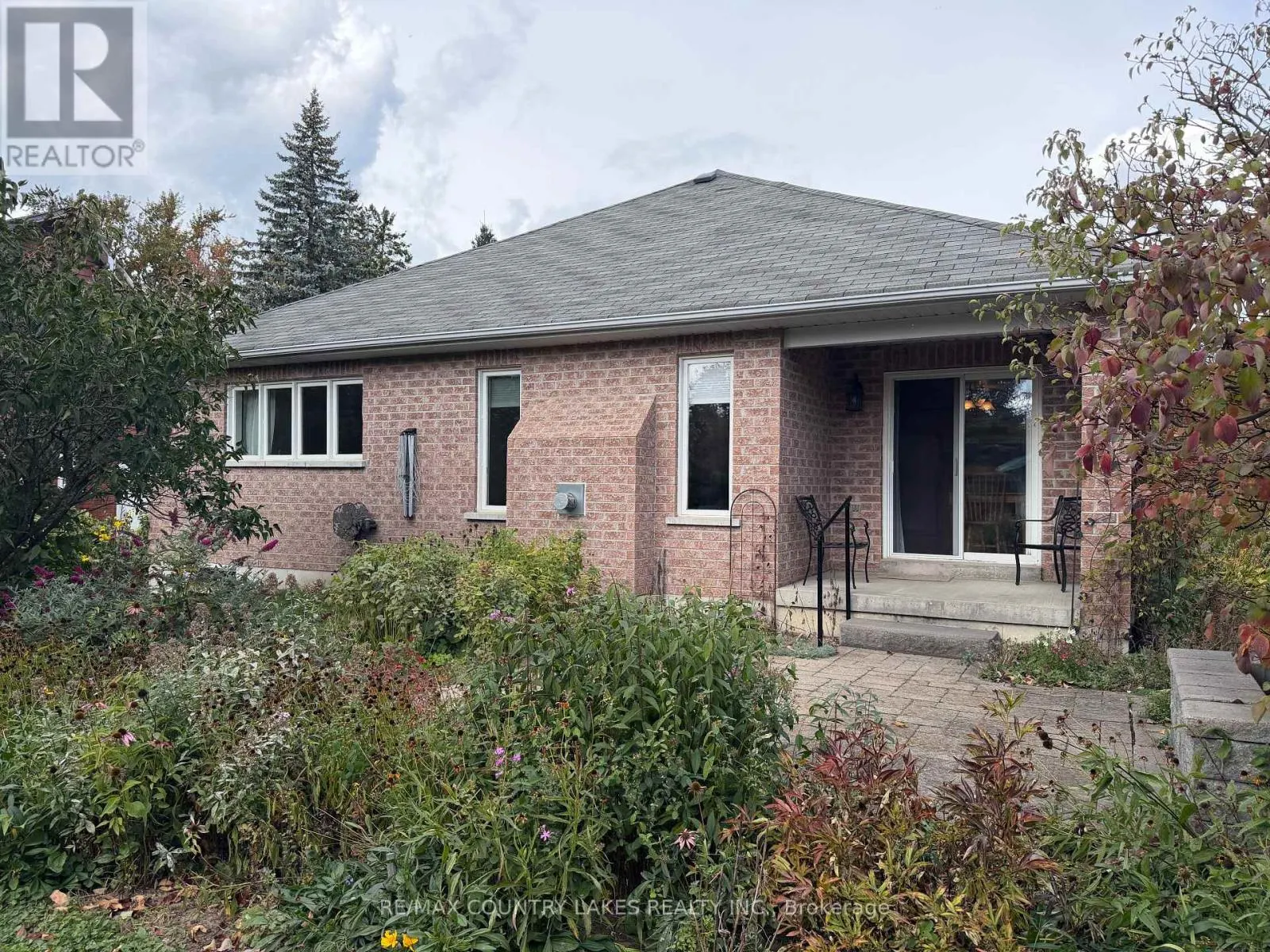 43 ELMWOOD AVENUE